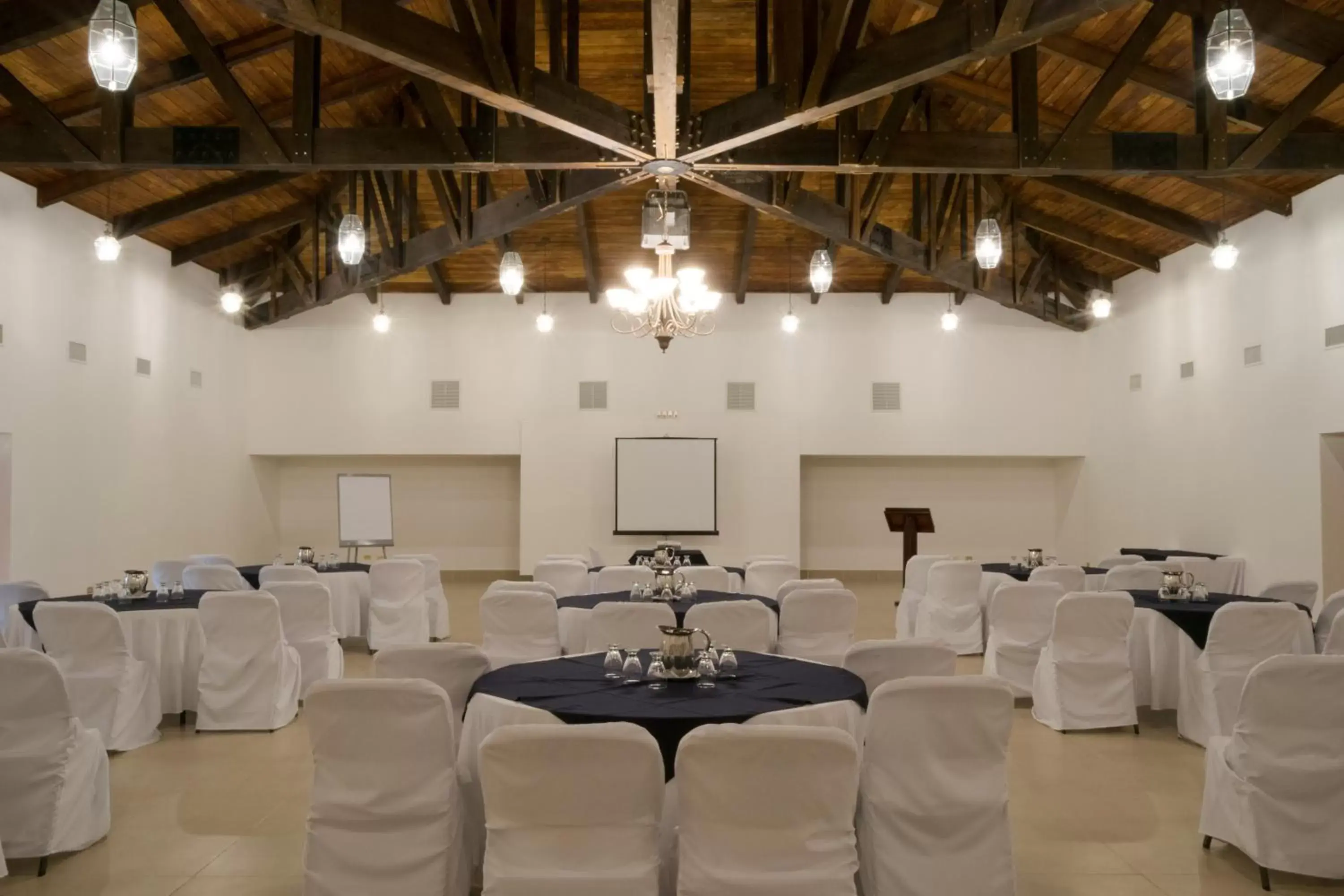Banquet/Function facilities, Banquet Facilities in Amatique Bay Hotel