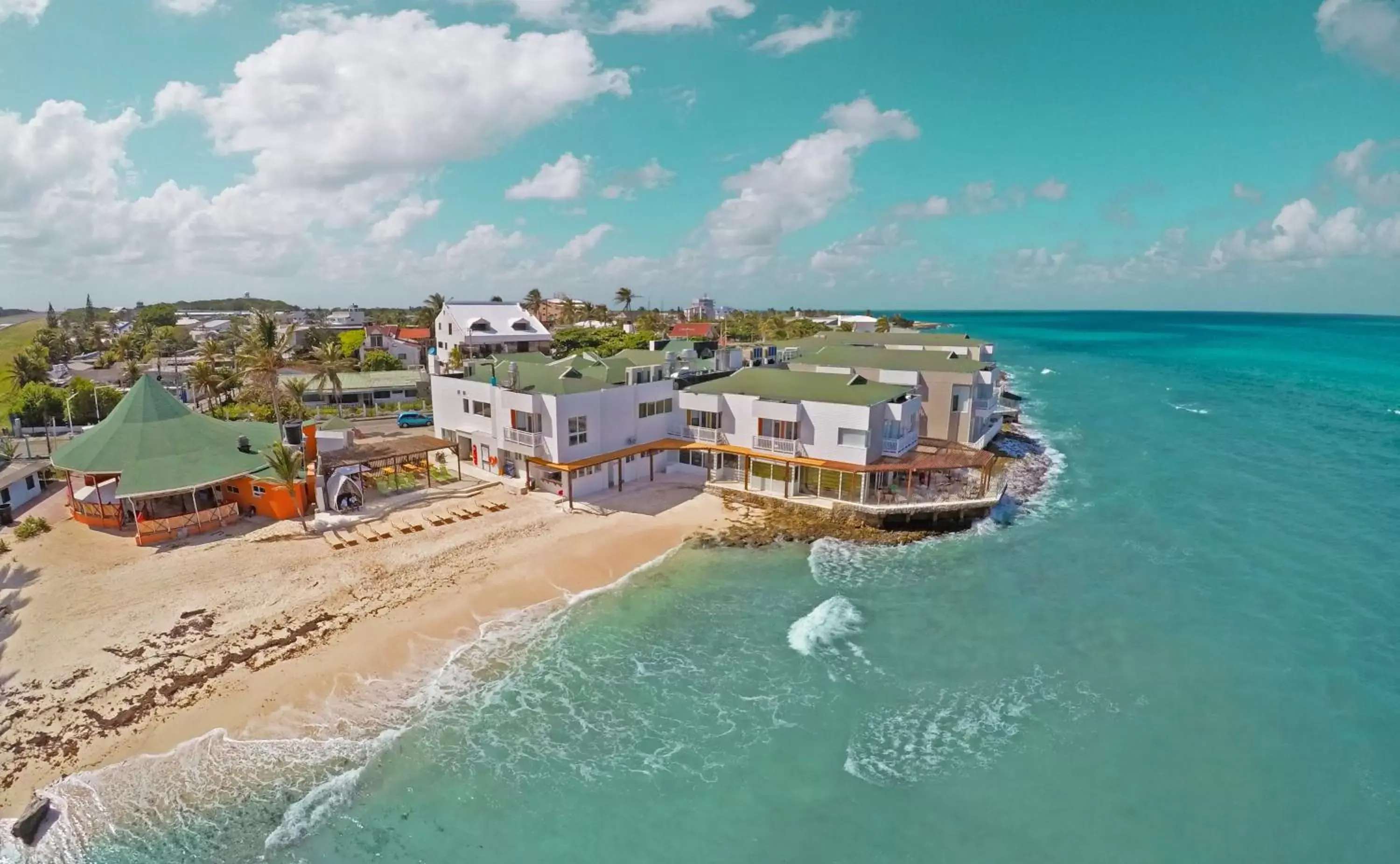 Bird's eye view, Bird's-eye View in Hotel Decameron Maryland All Inclusive