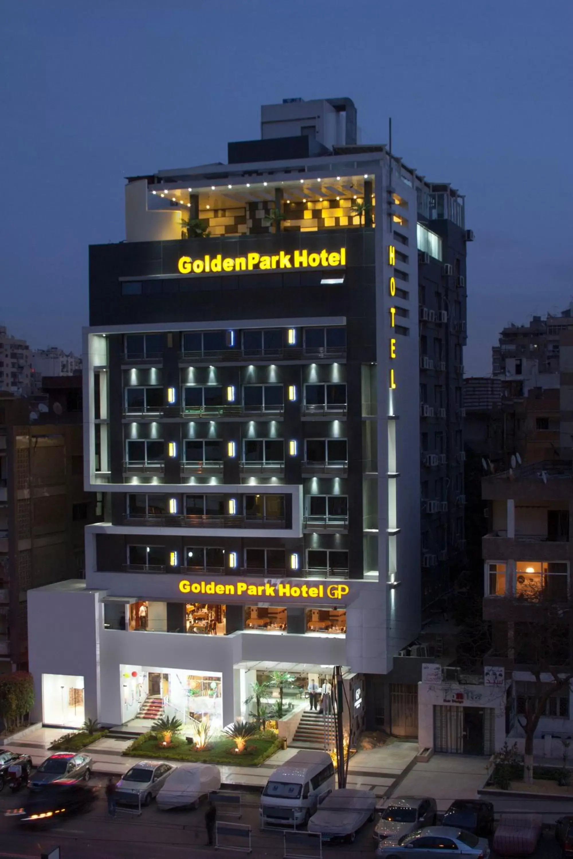 Property Building in Golden Park Hotel Cairo, Heliopolis