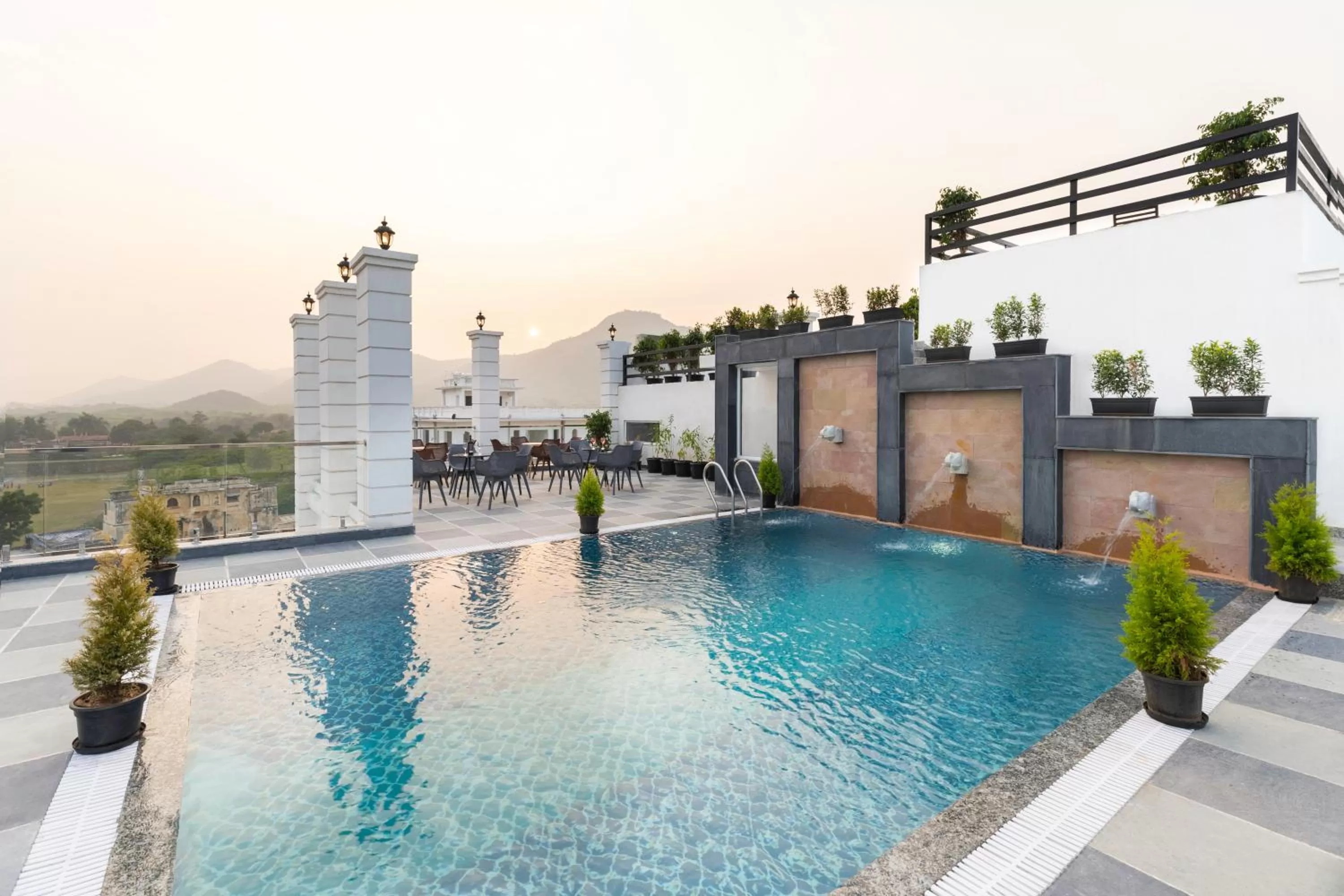 Pool view, Swimming Pool in Revaas Lake View Boutique Hotel