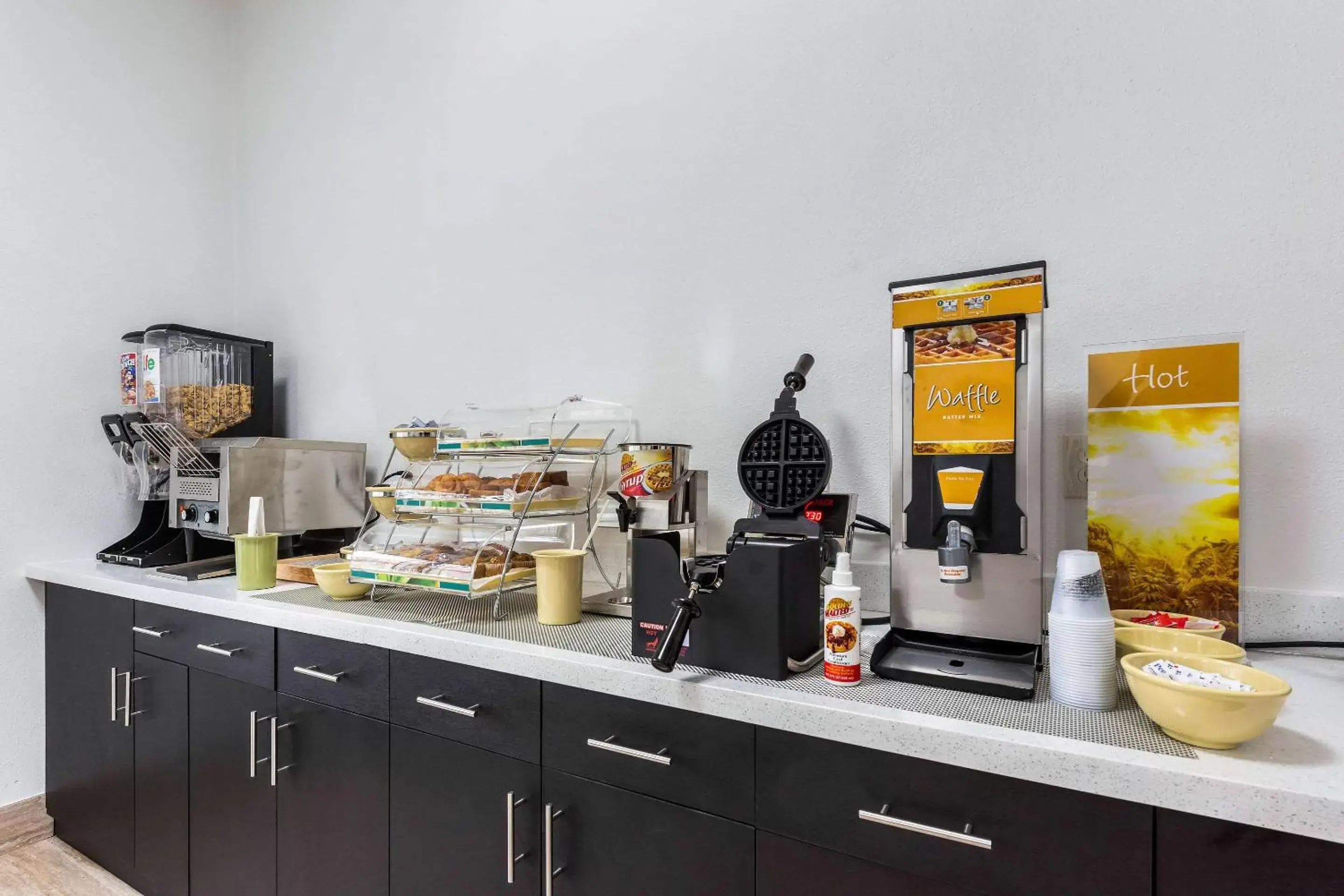 Restaurant/places to eat in Quality Inn Restaurant/places to eat in Quality Inn