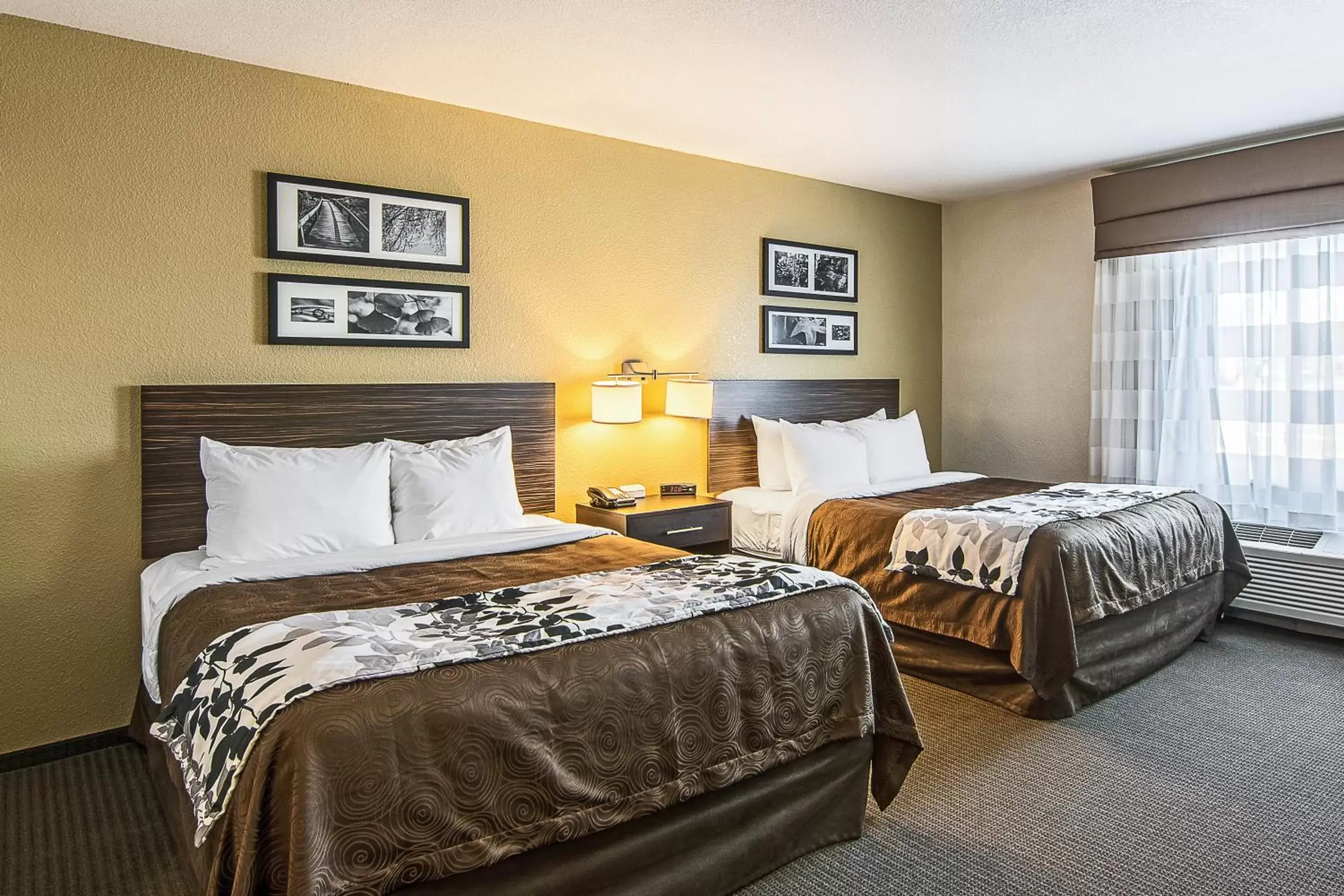 Bedroom, Bed in Sleep Inn & Suites West-Near Medical Center