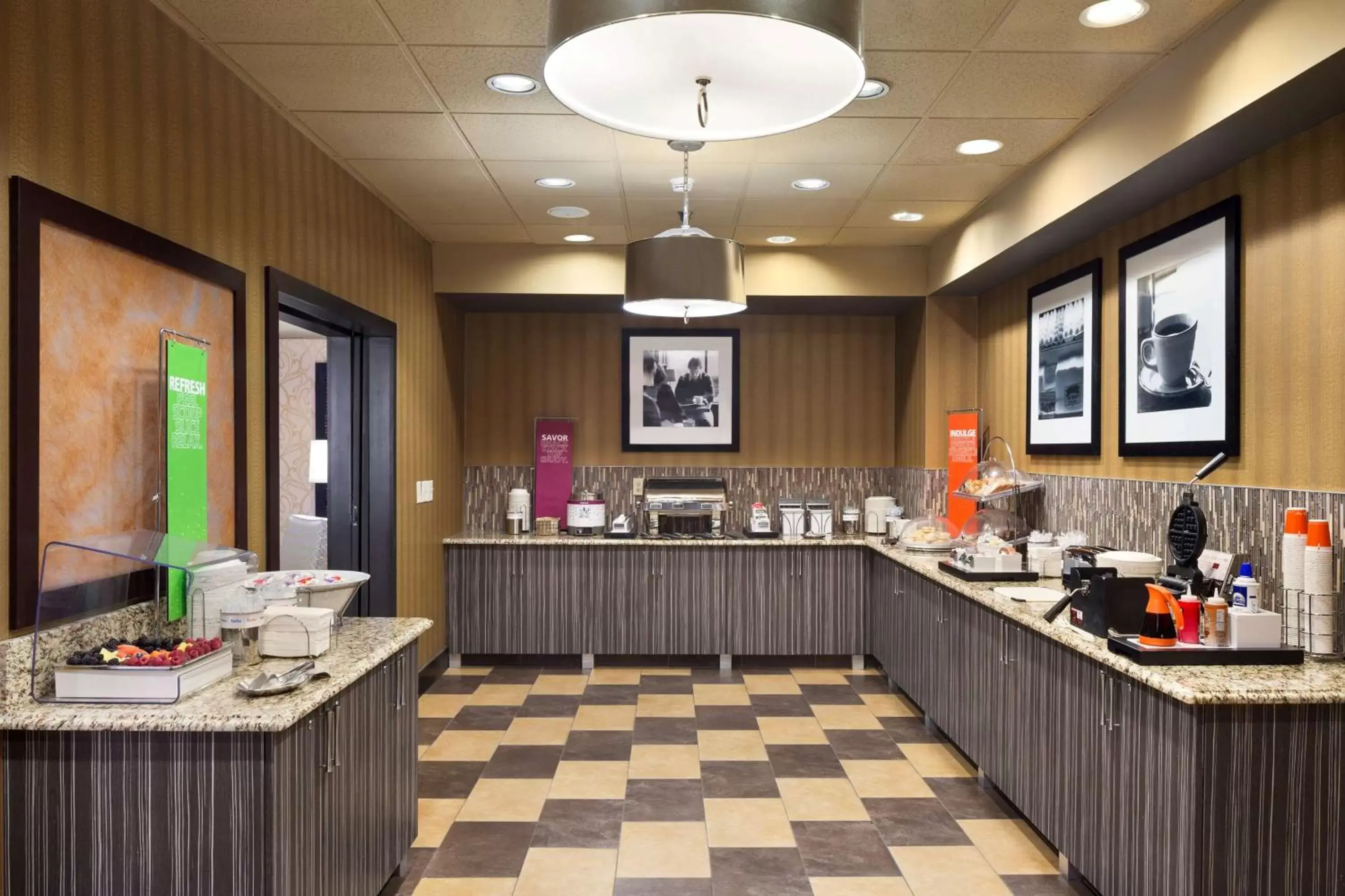 Dining area, Restaurant/Places to Eat in Hampton Inn Pell City