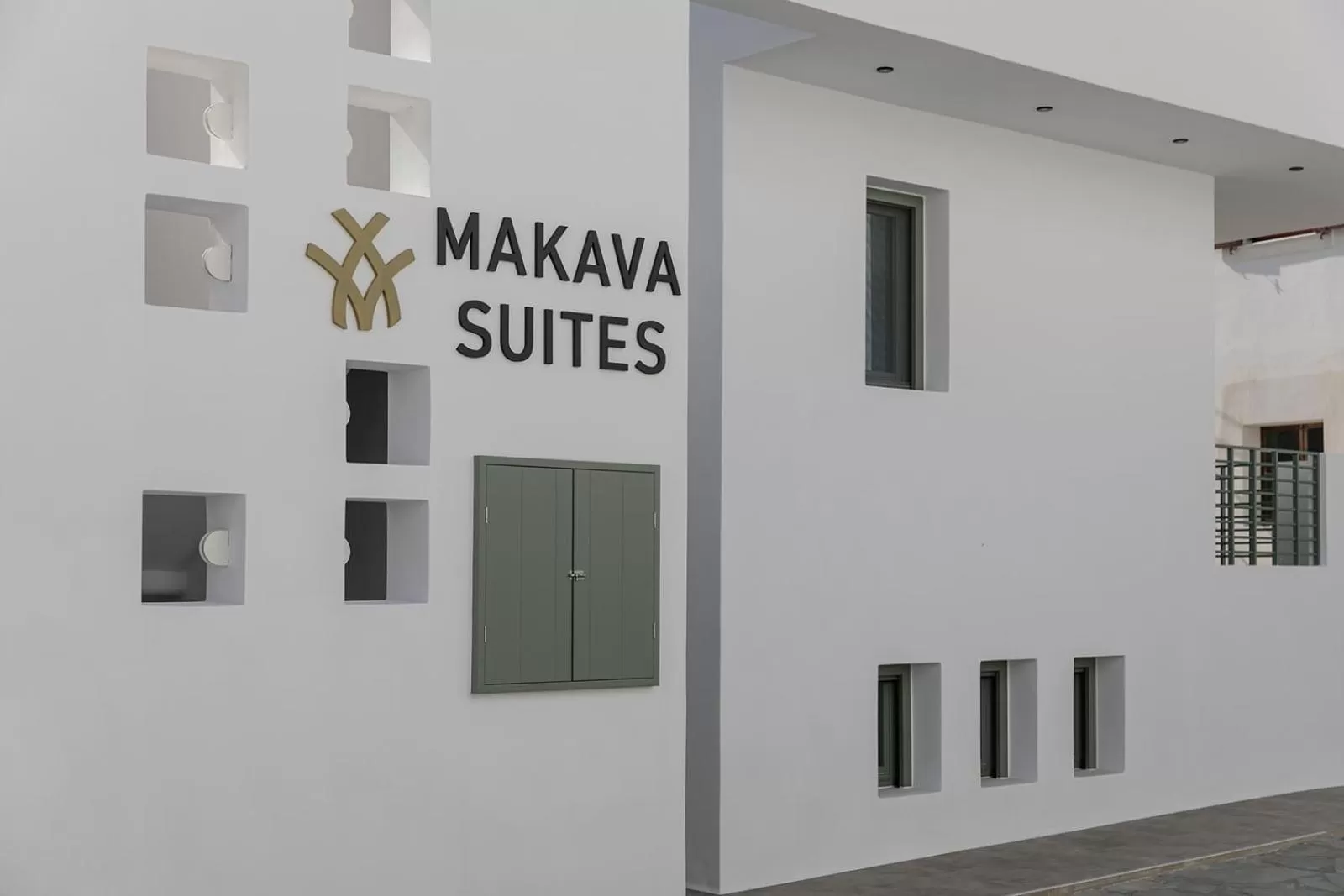 Facade/entrance in Makava Suites Naxos
