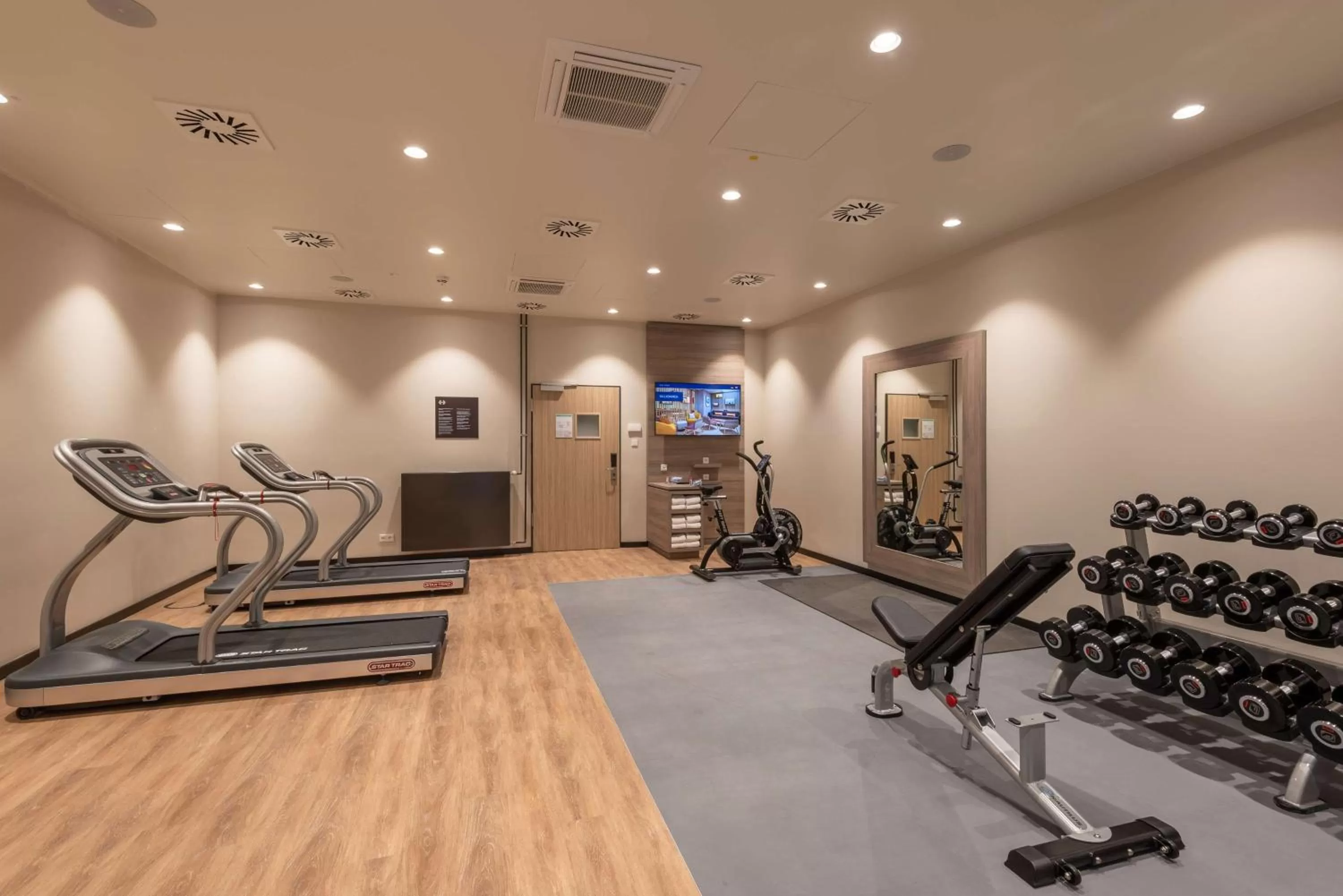 Fitness centre/facilities in Hampton By Hilton Munich City North