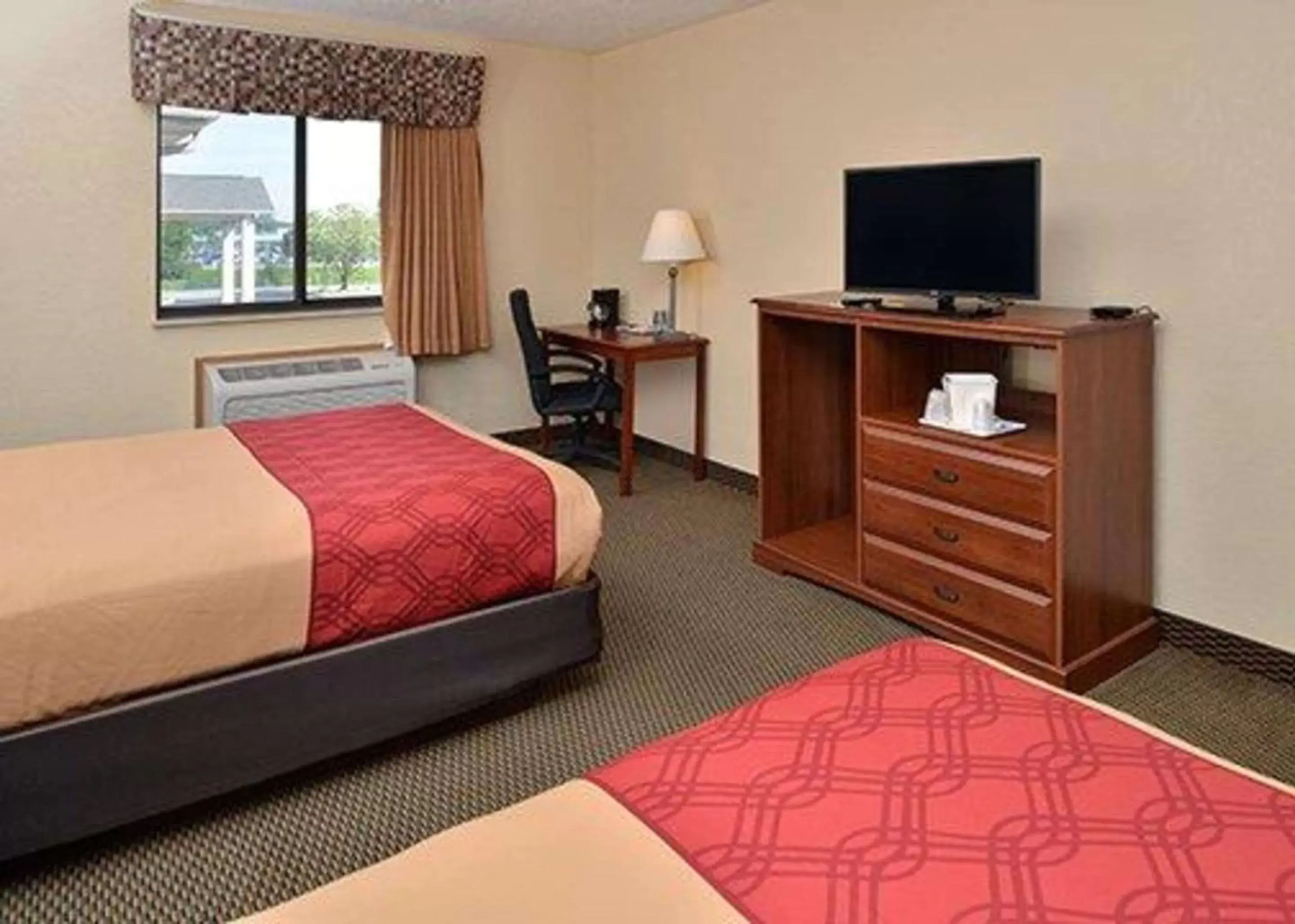 Photo of the whole room, TV/Entertainment Center in Express Inn & suites