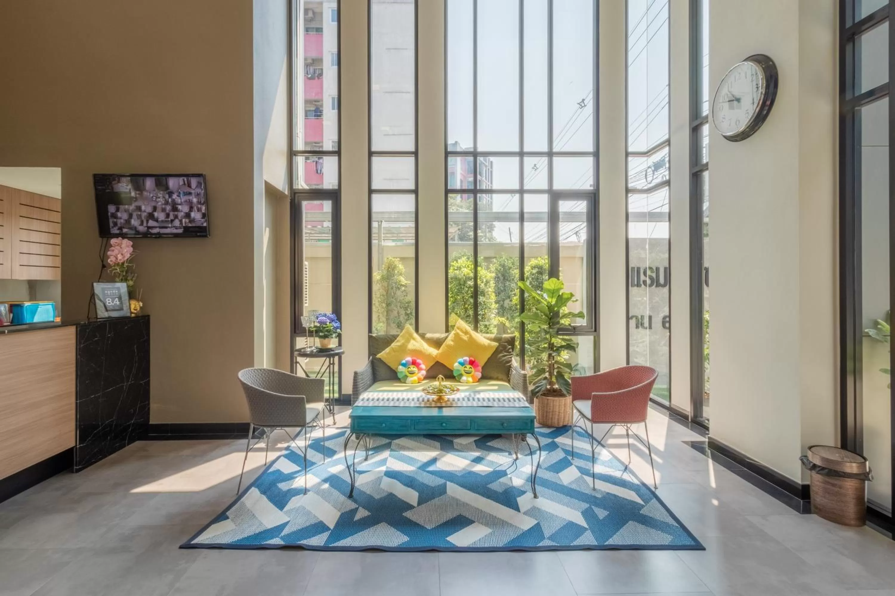 Lobby or reception in Casa Luxe Hotel and Resident