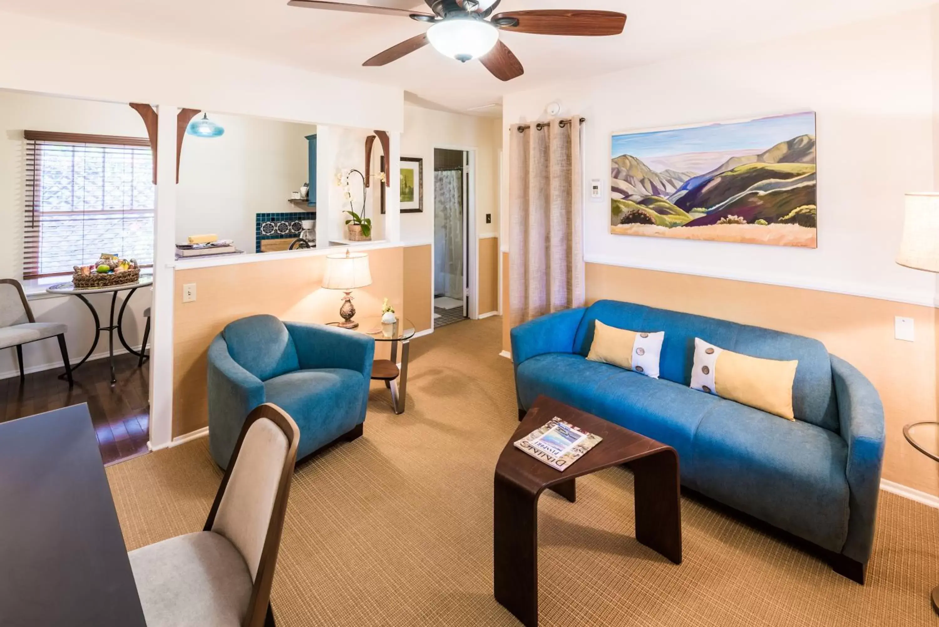 Deluxe Queen Studio - Three in Harbor House Inn Deluxe Queen Studio - Three in Harbor House Inn