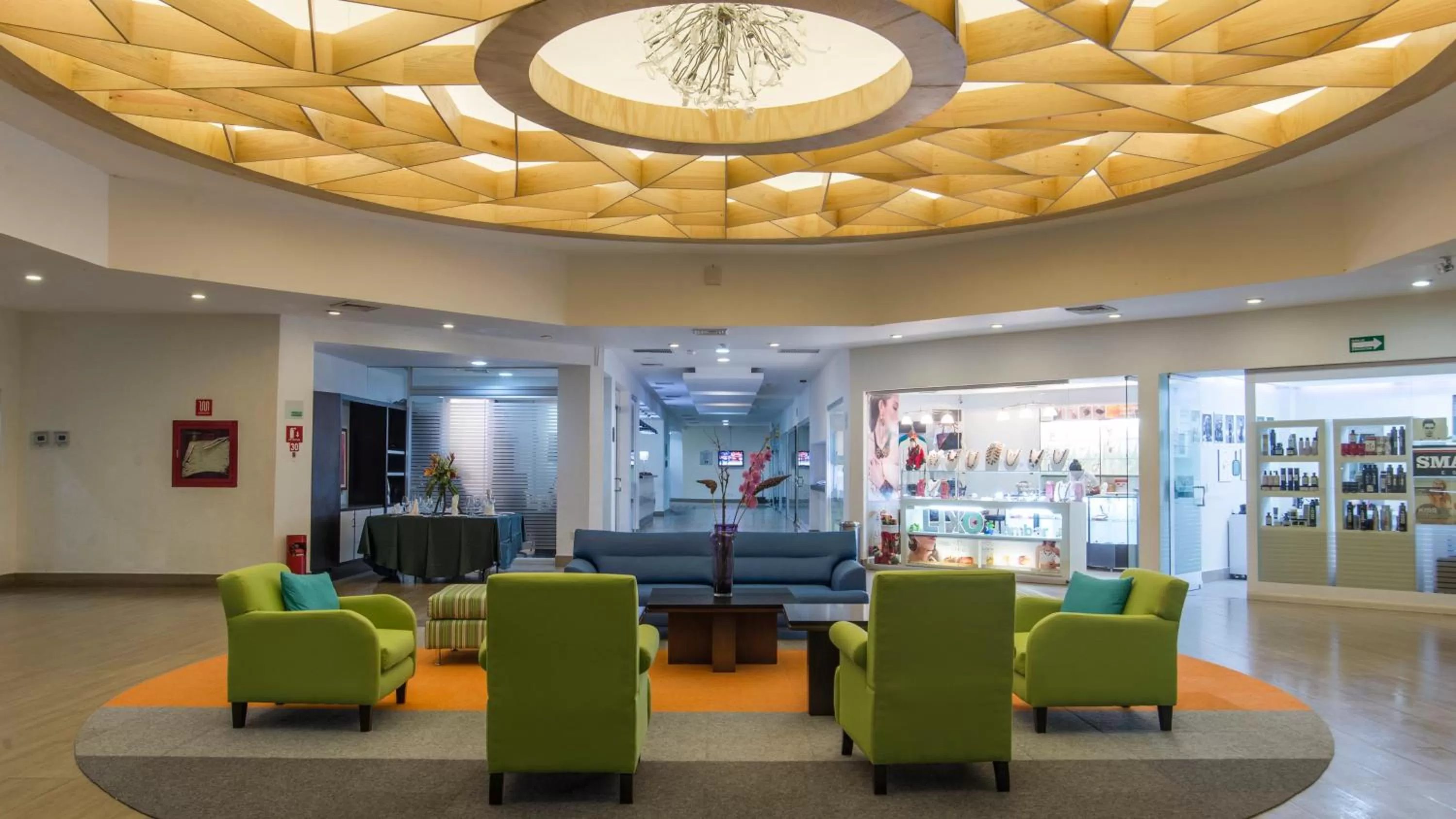 Property building in Holiday Inn Tuxtla Gutierrez by IHG