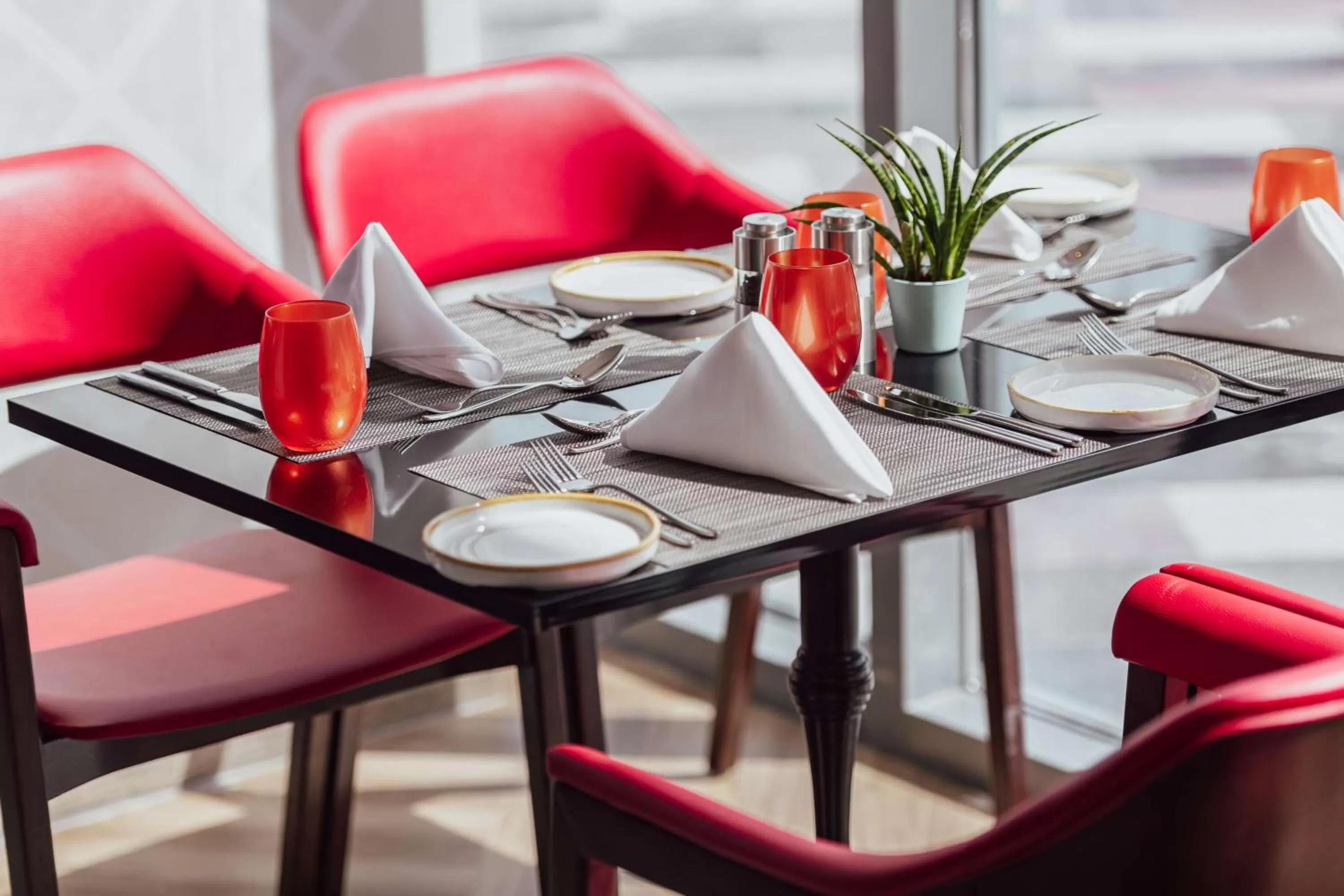 Restaurant/places to eat in Radisson Blu Hotel Riyadh Convention and Exhibition Center