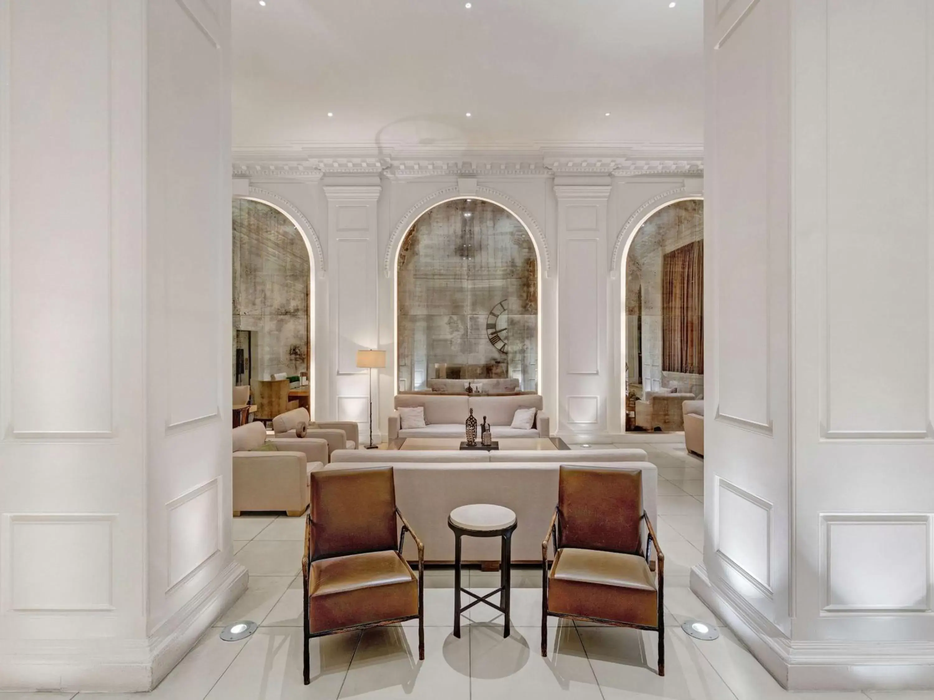 Lobby or reception, Dining Area in Ambassador Chicago, part of JdV by Hyatt