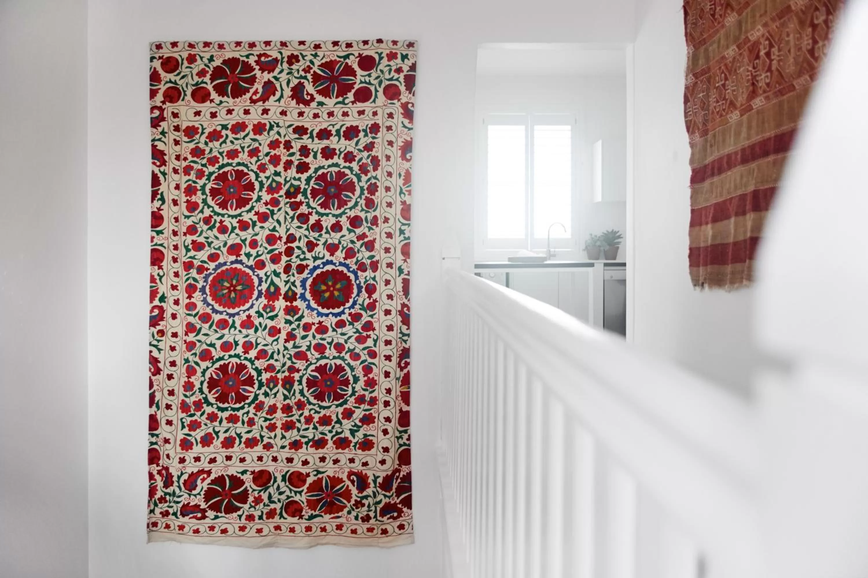 Communal lounge/ TV room in Stunning Flourish ON Bull