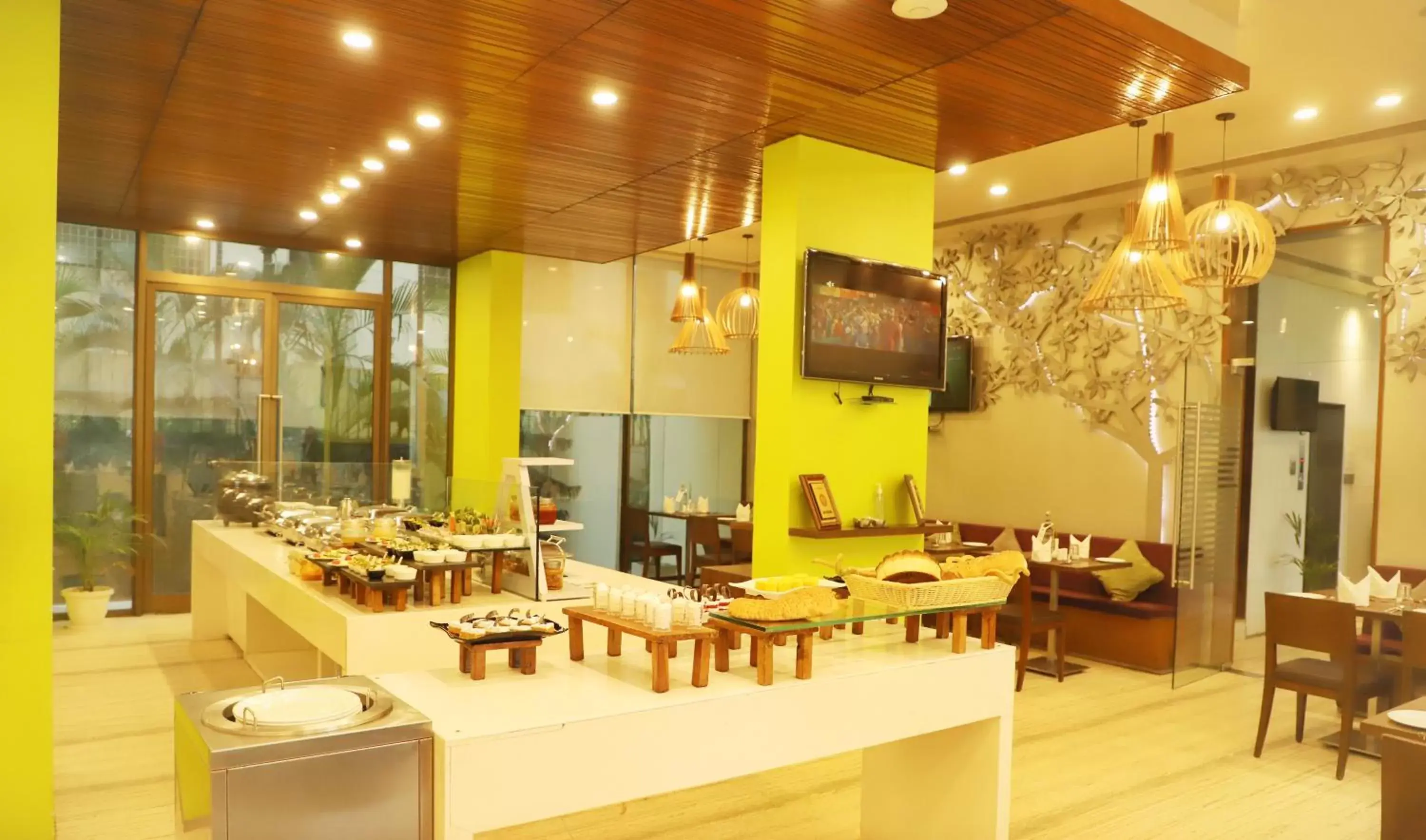 Restaurant/Places to Eat in Marasa Sarovar Portico -Rajkot