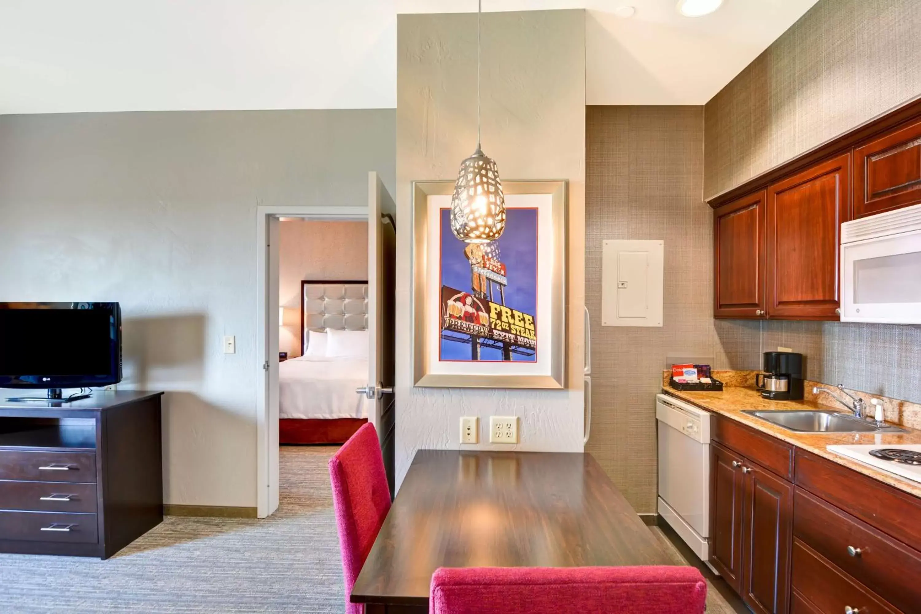 Kitchen or kitchenette, Kitchen/Kitchenette in Homewood Suites by Hilton Amarillo