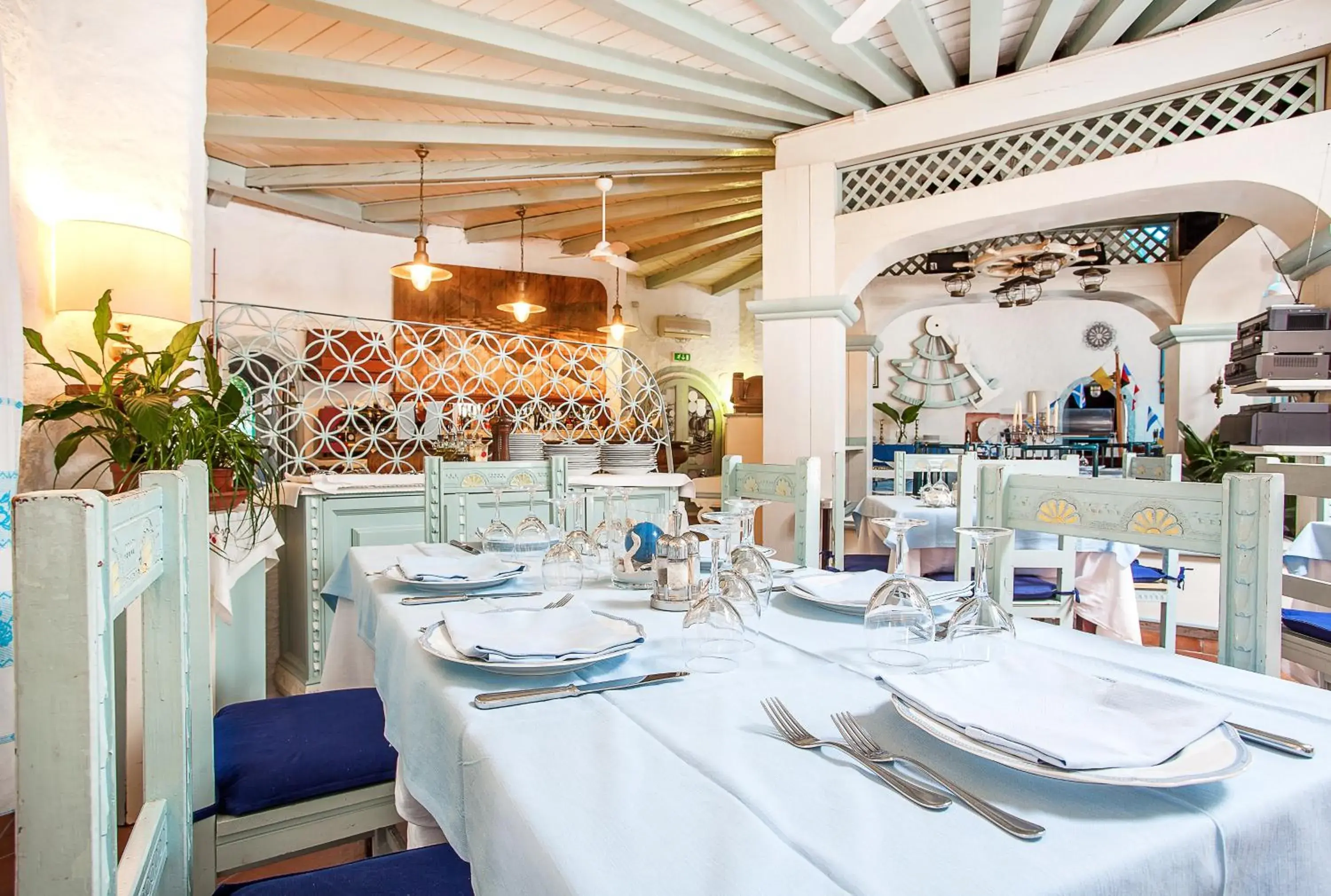 Restaurant/Places to Eat in Hotel Stefania Boutique Hotel by the Beach