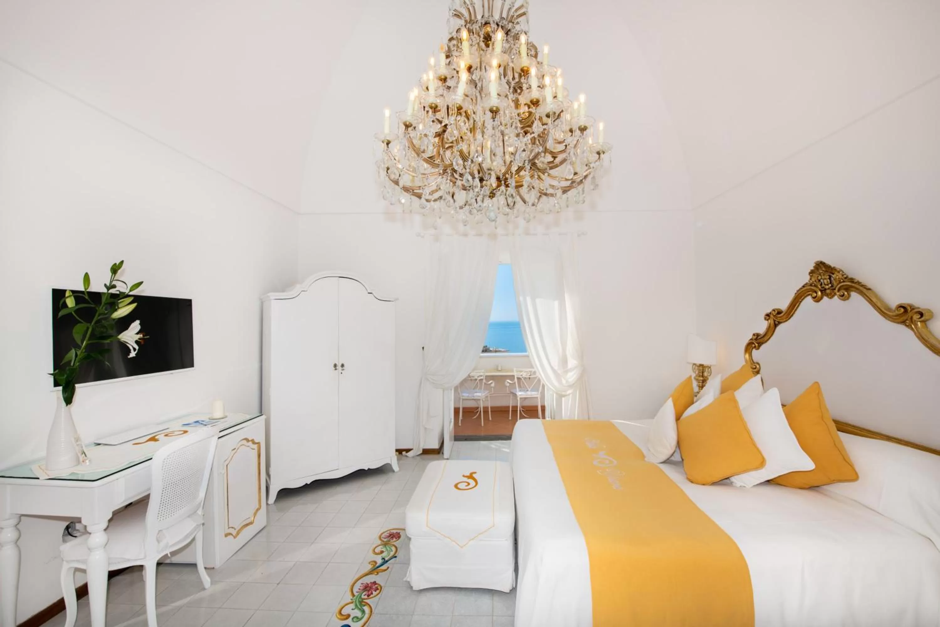 Bed in Villa Yiara