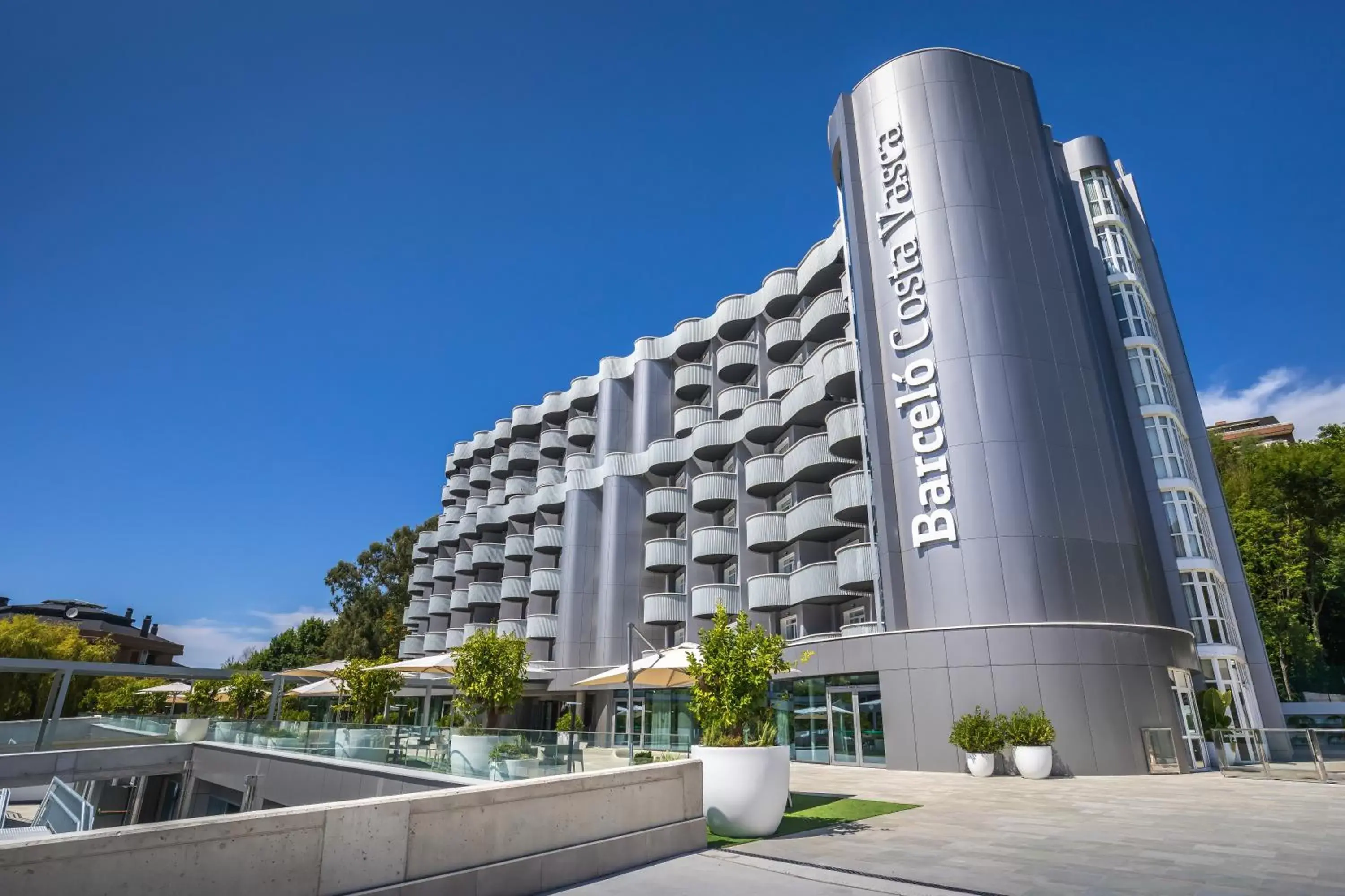 Facade/entrance, Property Building in Barceló Costa Vasca