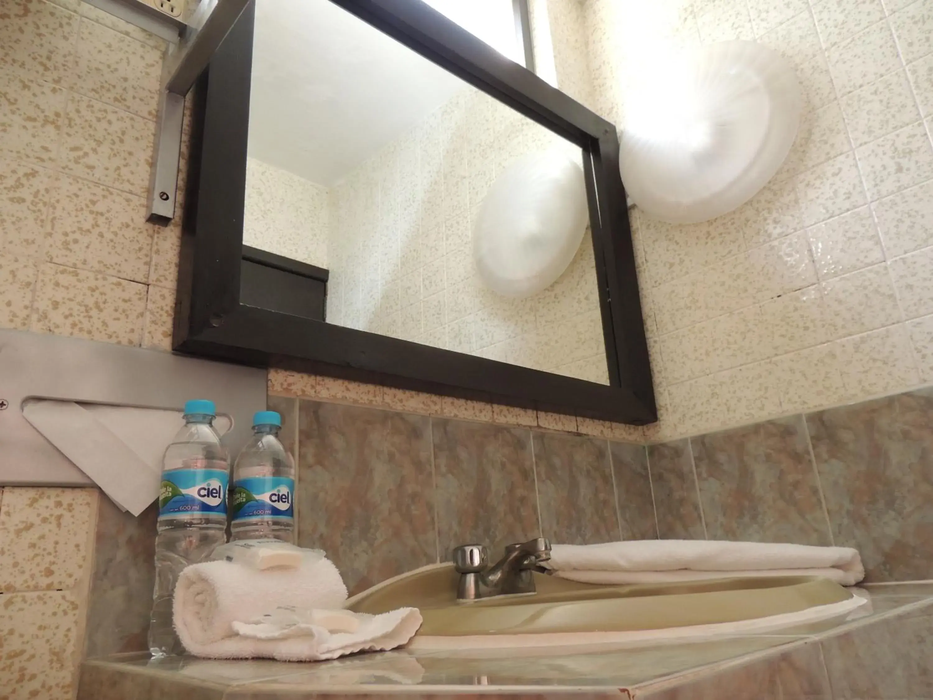 Bathroom in Hotel Lizbeth