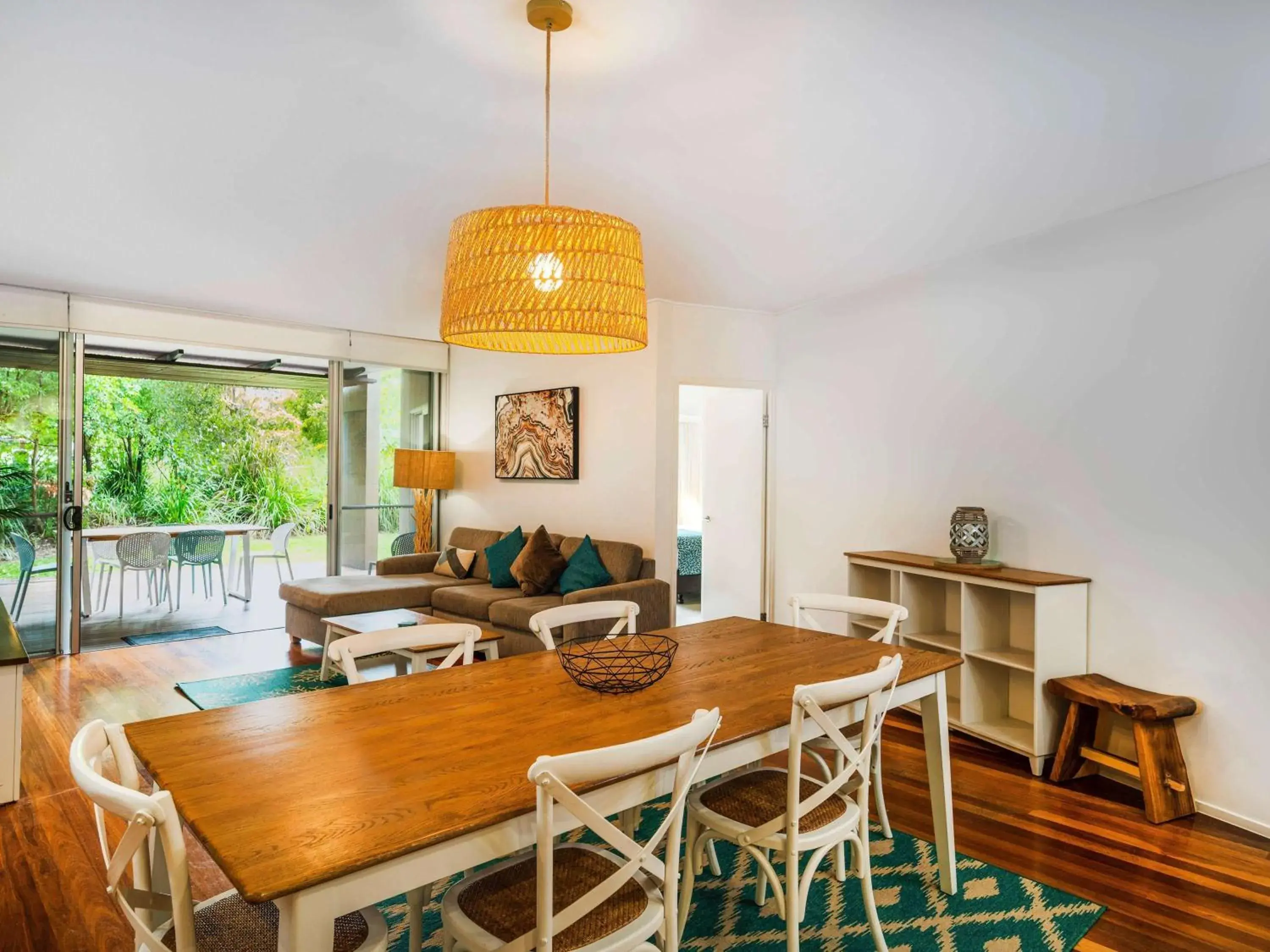 Bedroom, Dining Area in The Sebel Twin Waters