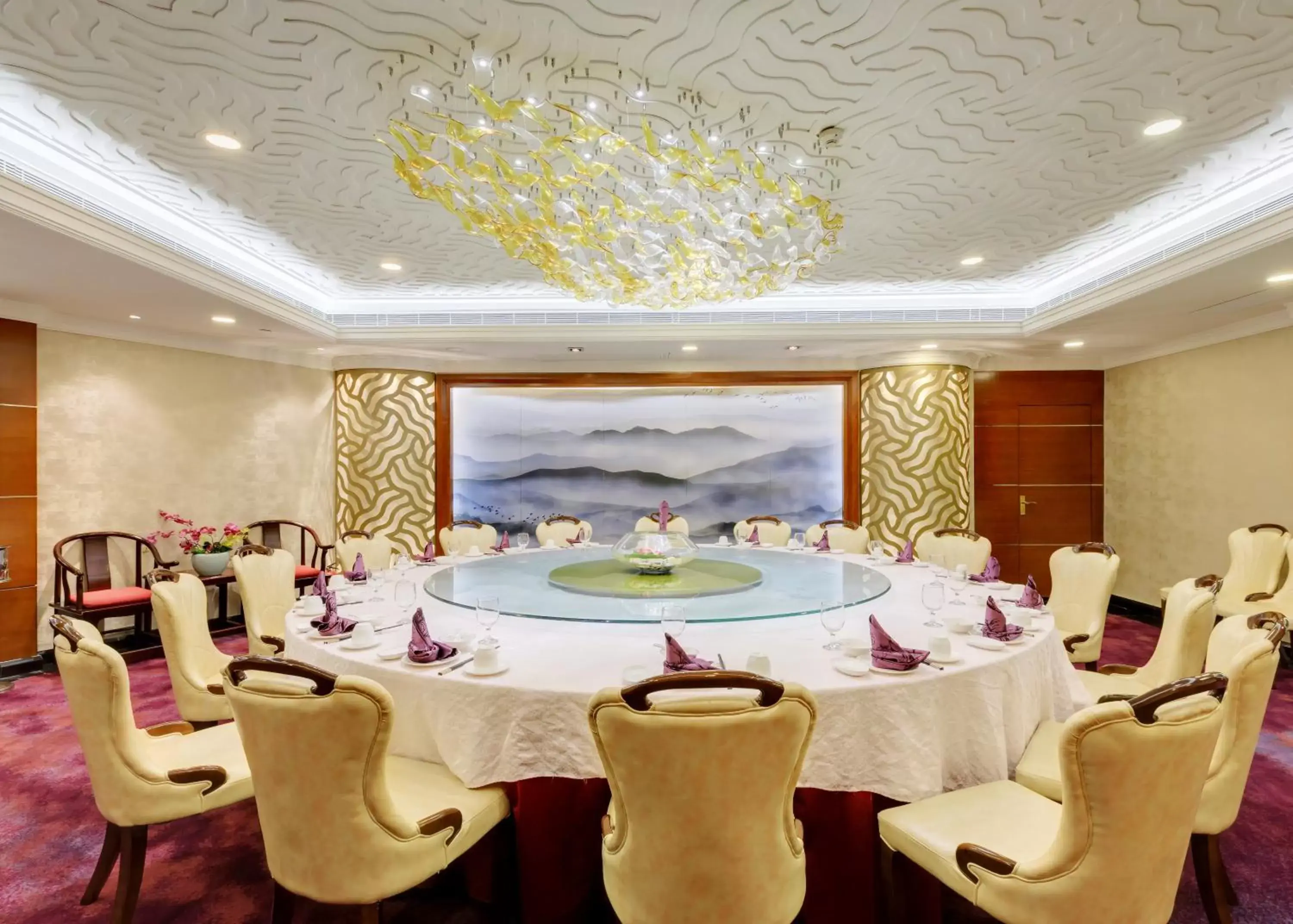 Restaurant/places to eat, Banquet Facilities in Ocean Hotel