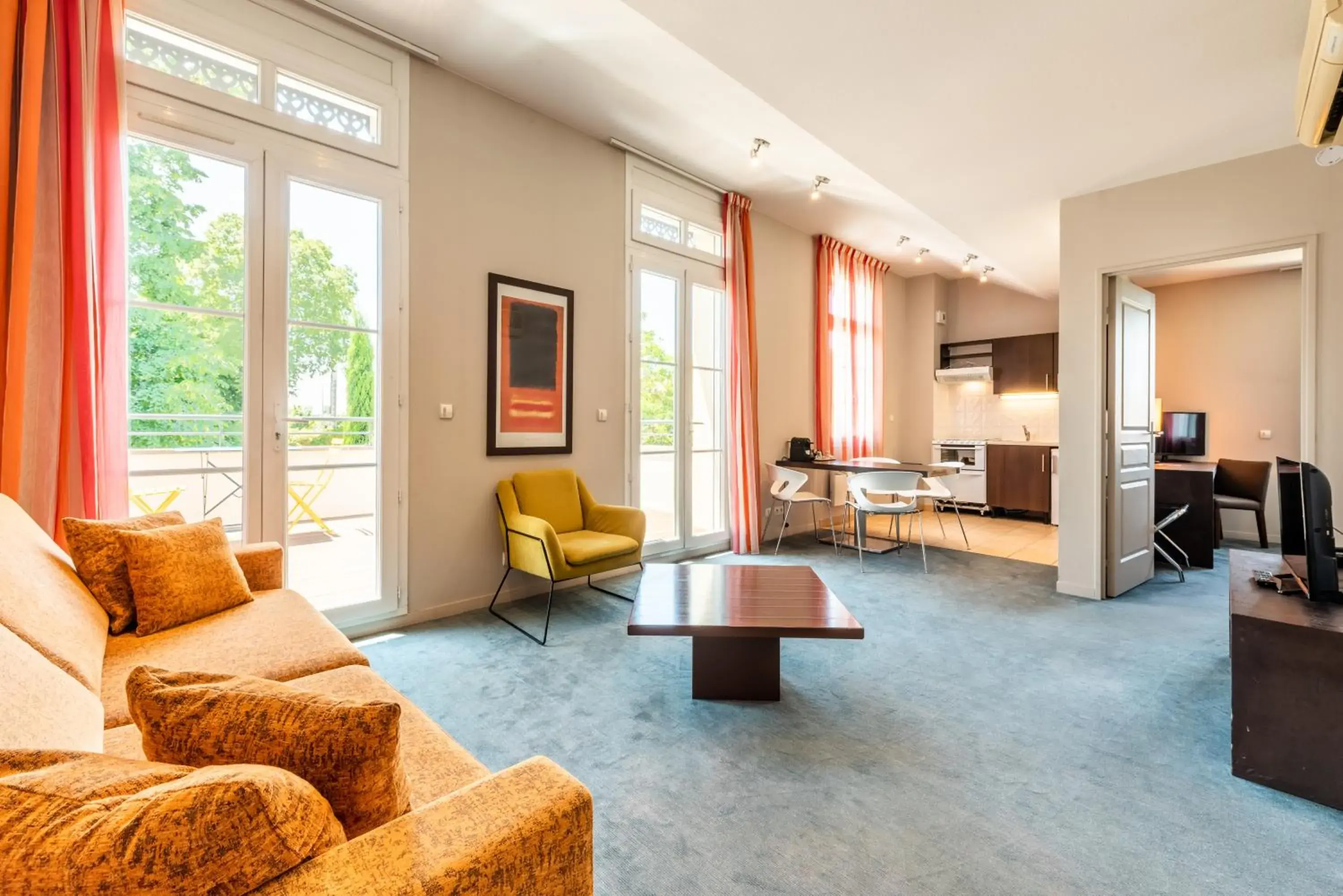 Living room, Seating Area in Residence de Diane - Toulouse