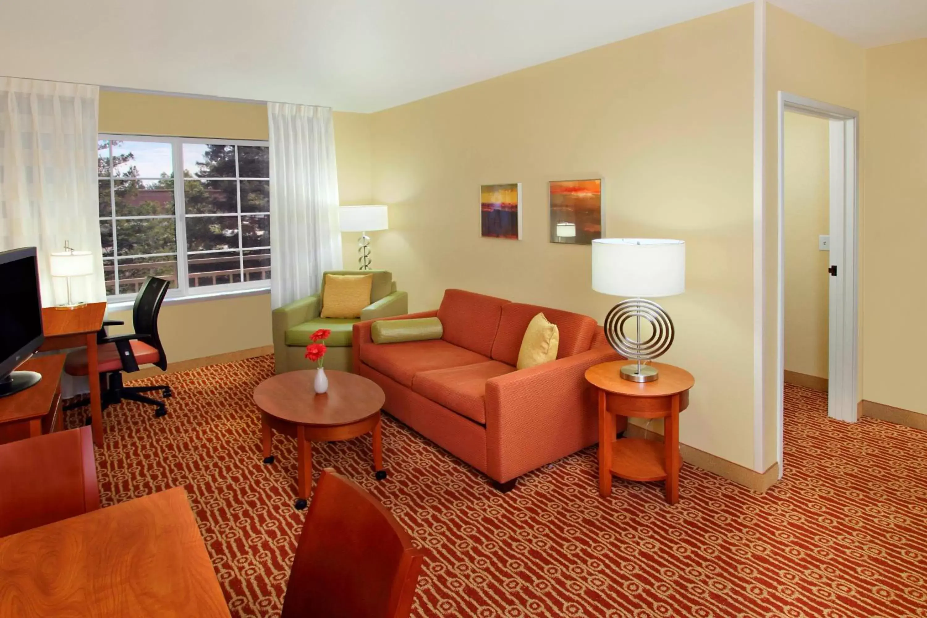 Living room, Seating Area in TownePlace Suites San Jose Campbell