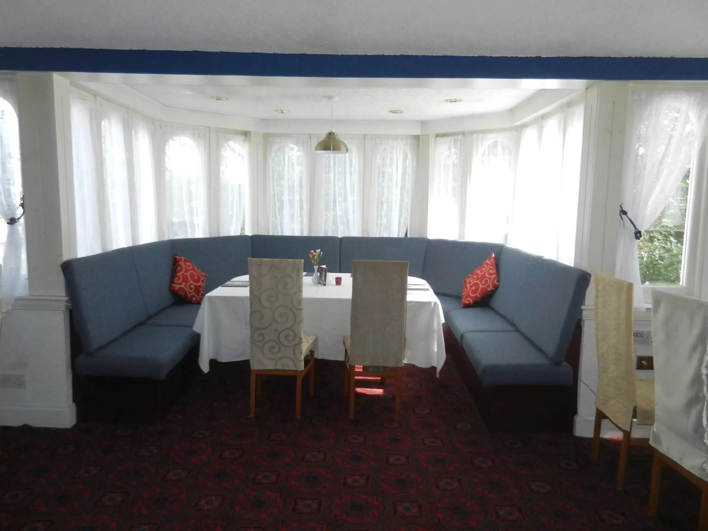 Restaurant/places to eat, Seating Area in Morangie Hotel Tain
