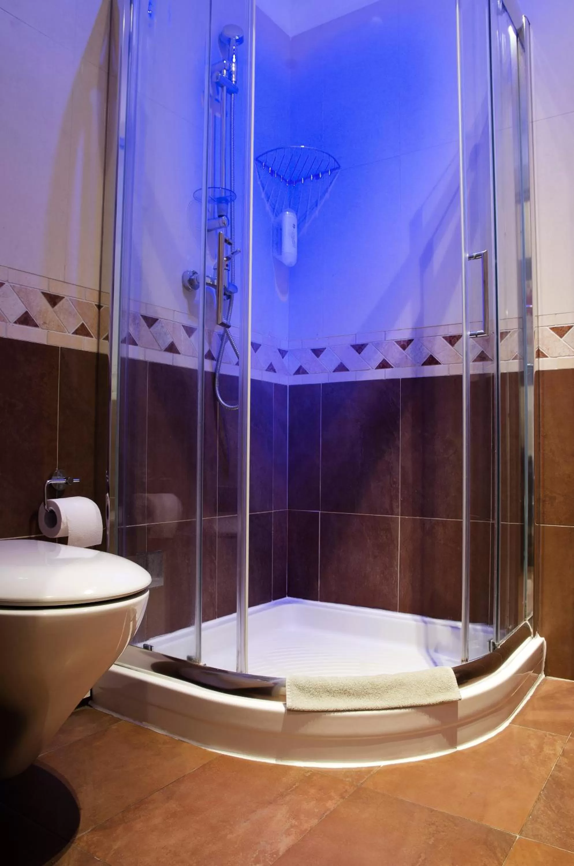 Bathroom in Dolce Vita Suites Boutique