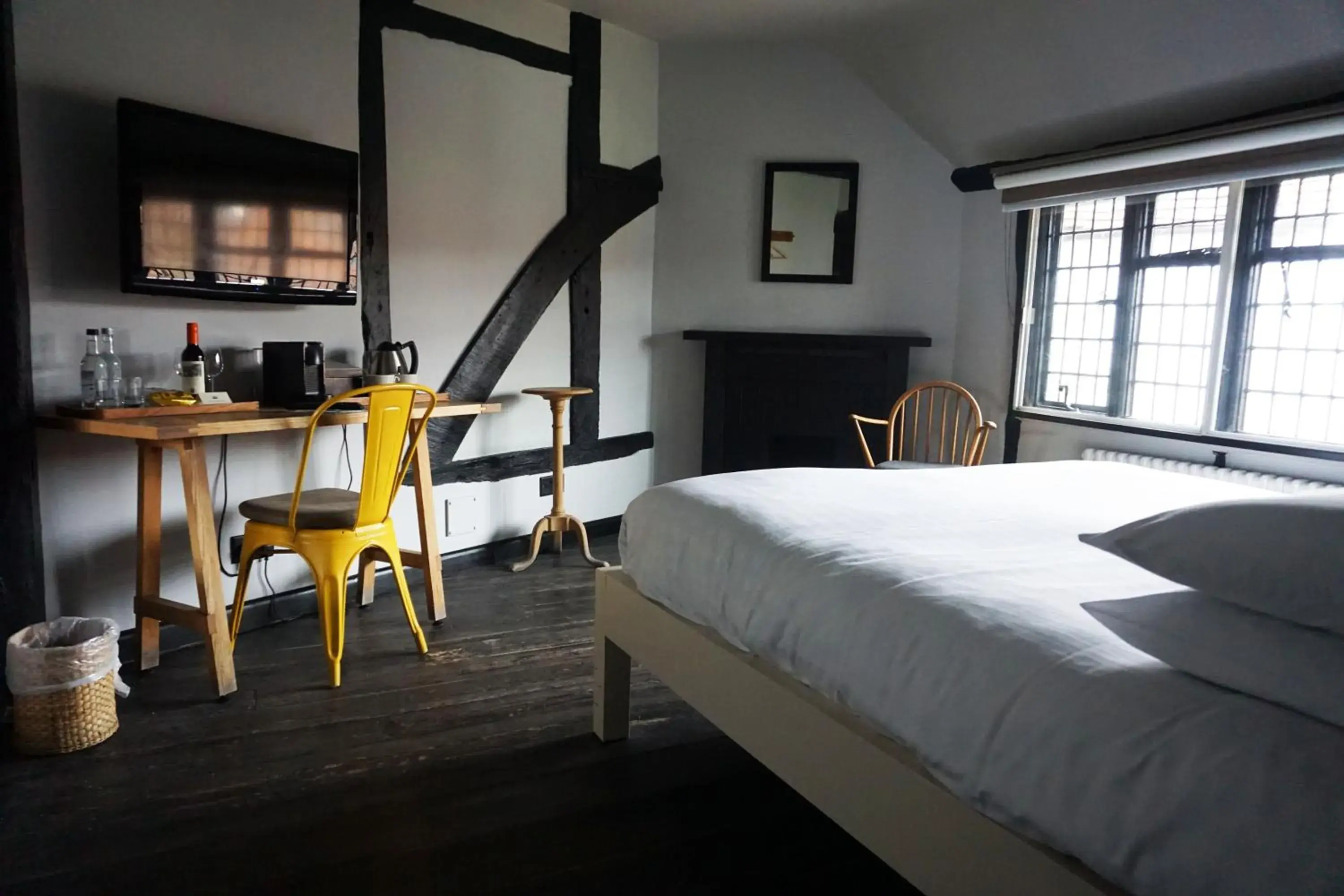 Standard  Double Room - single occupancy - Main Inn in The Crown