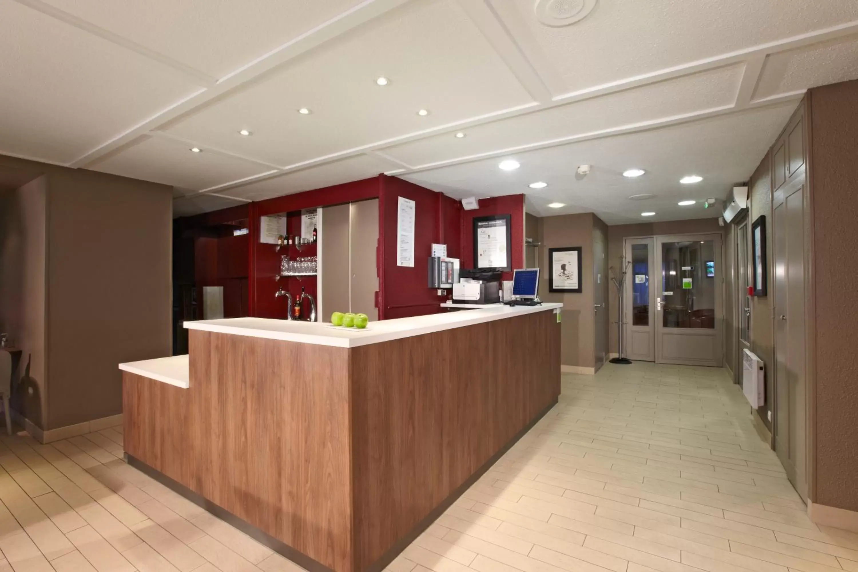 Lobby or reception, Lobby/Reception in Campanile Grenoble Nord - Moirans-Voreppe