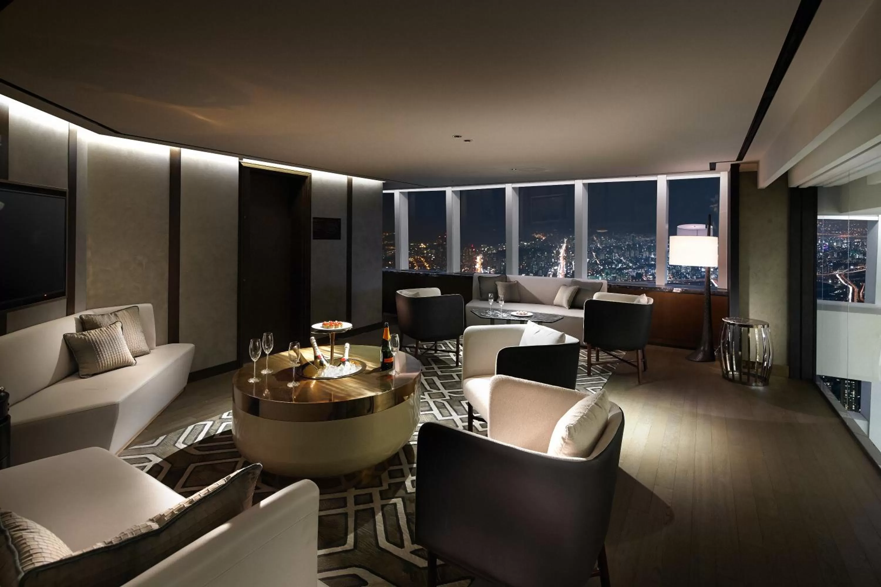 Lounge or bar in Signiel Seoul