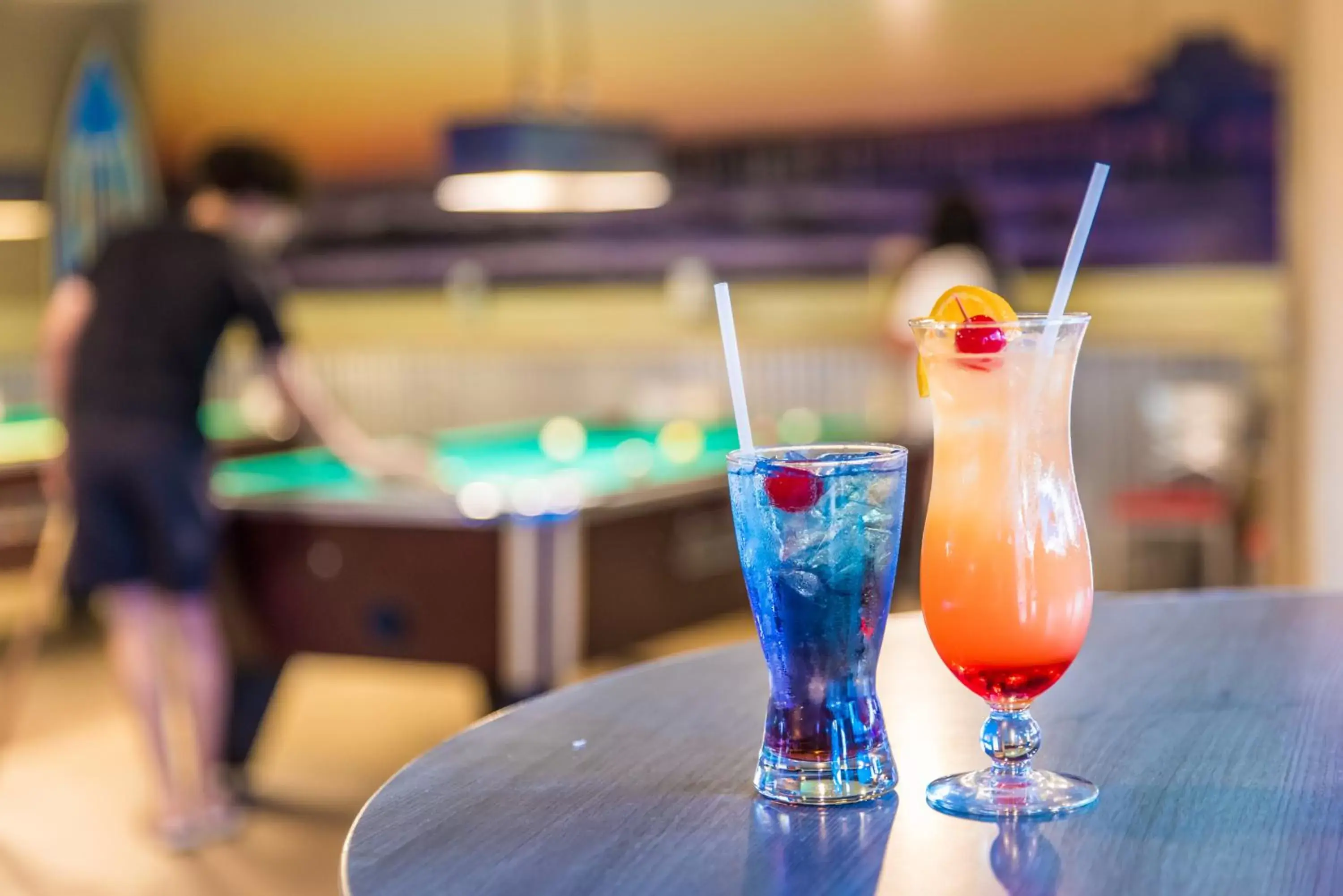 Lounge or bar in Ocean Coast Hotel at the Beach Amelia Island