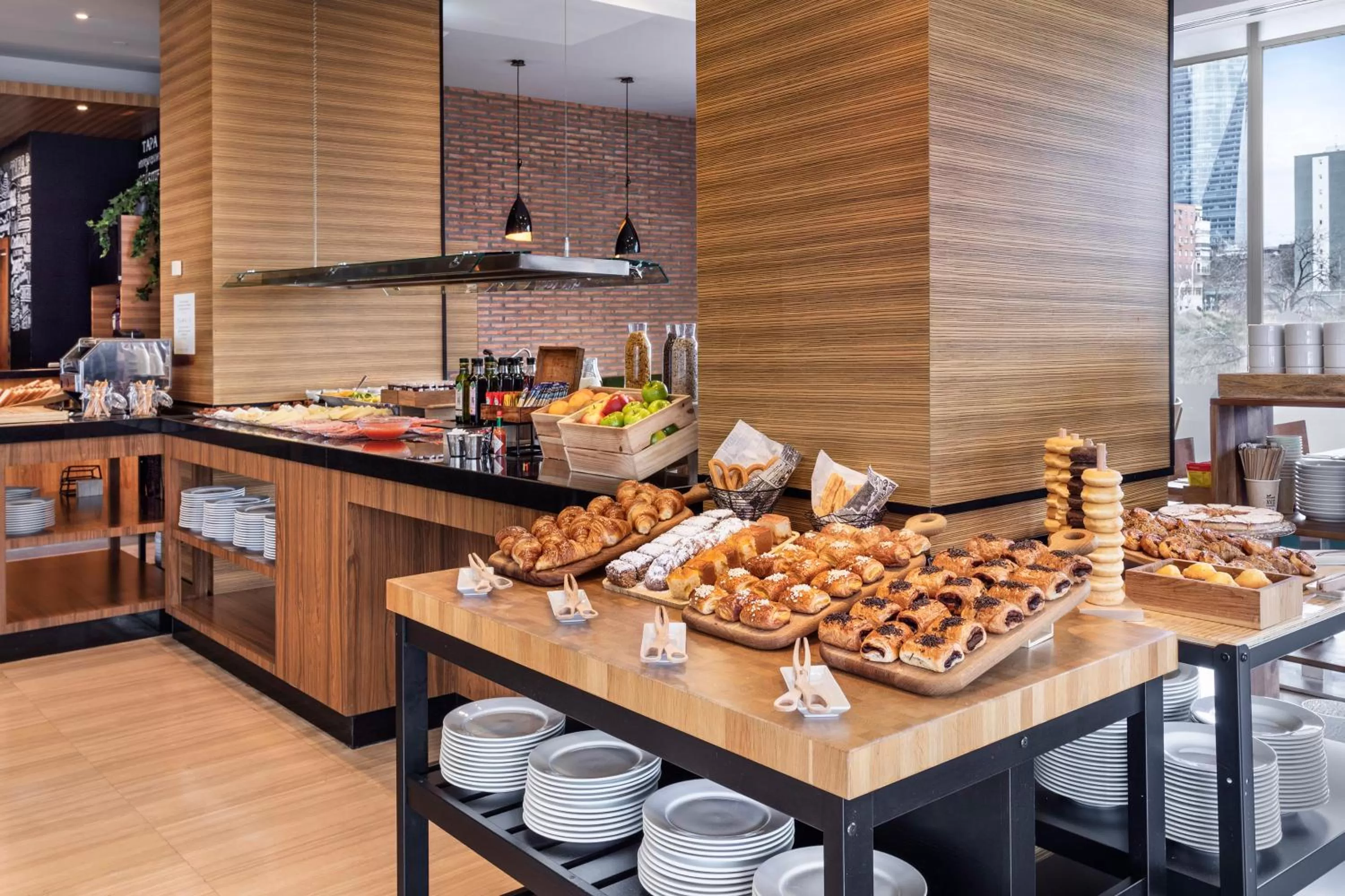 Restaurant/places to eat in Hotel Madrid Chamartín, Affiliated by Meliá