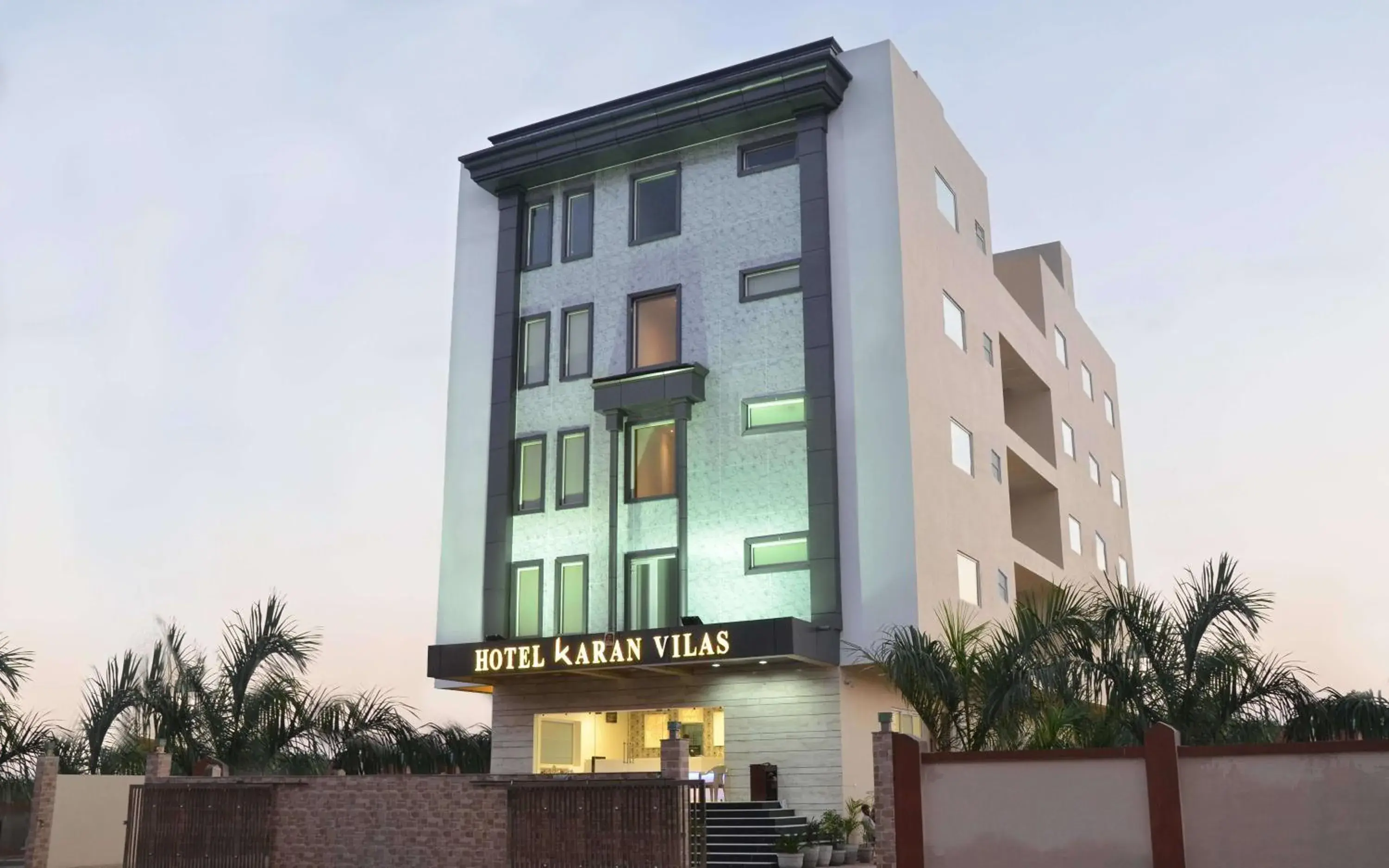 Property Building in Hotel Karan Vilas