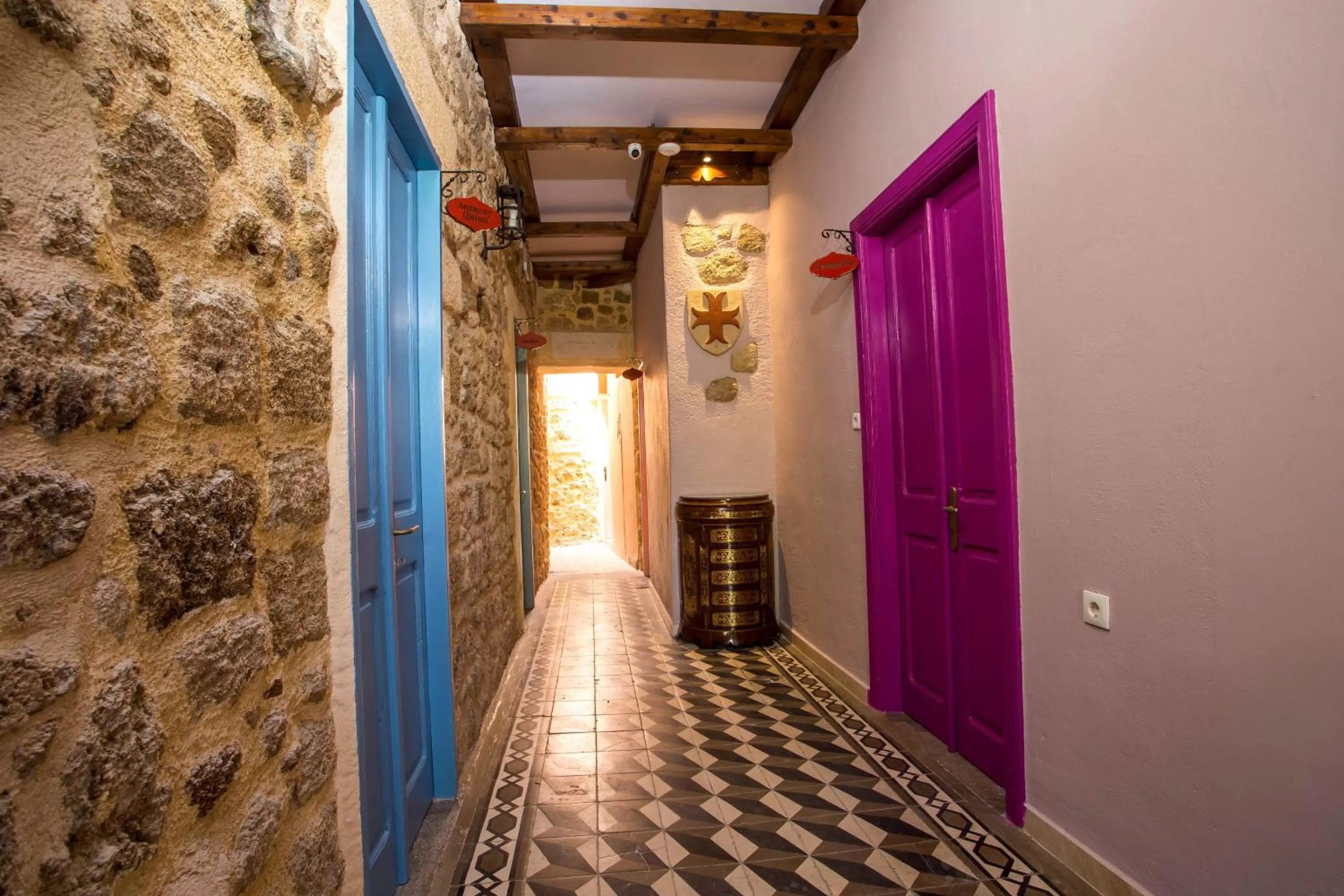 Facade/entrance in Attiki Hotel