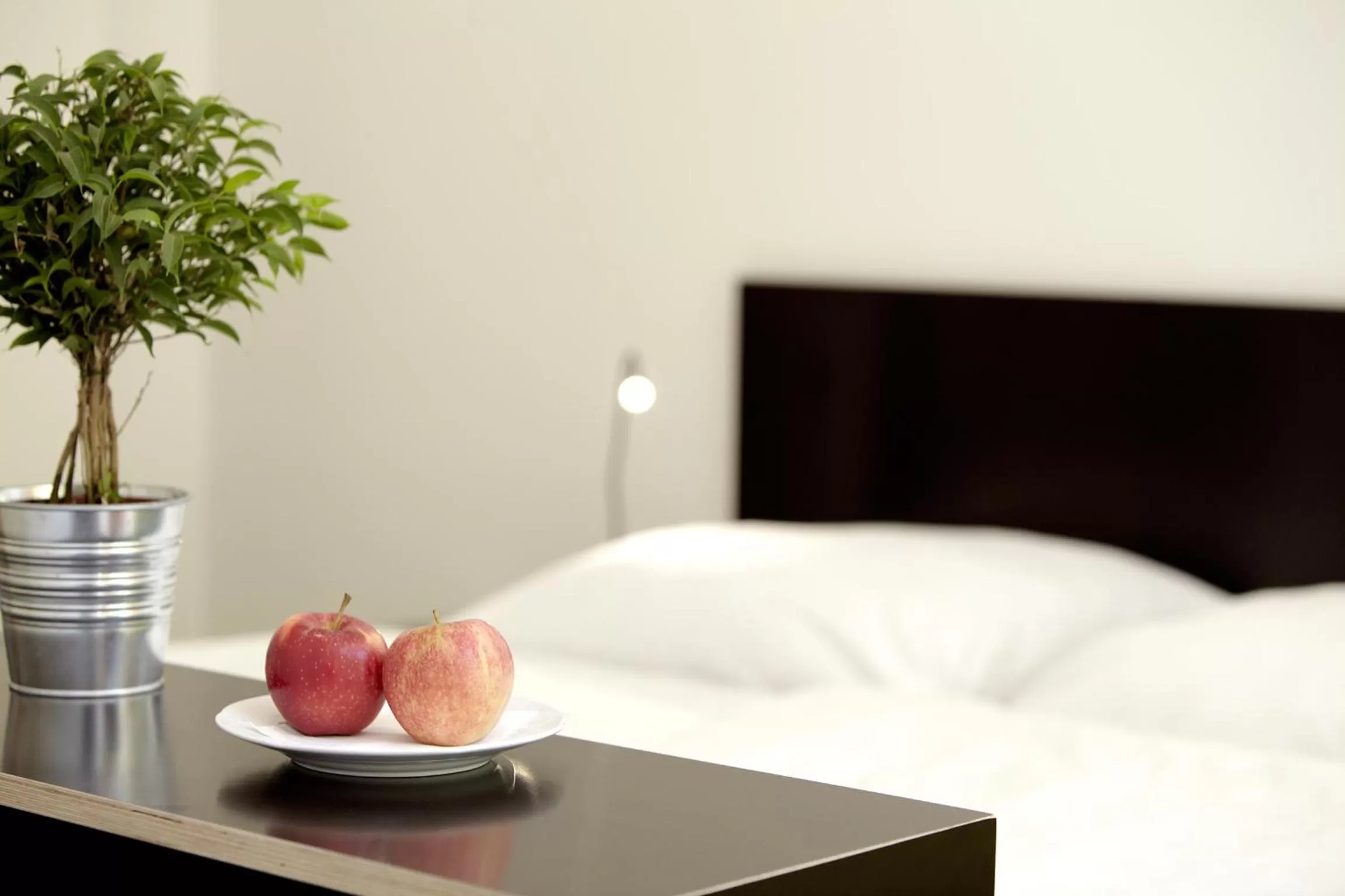 Decorative detail, Bed in Hüttenpalast