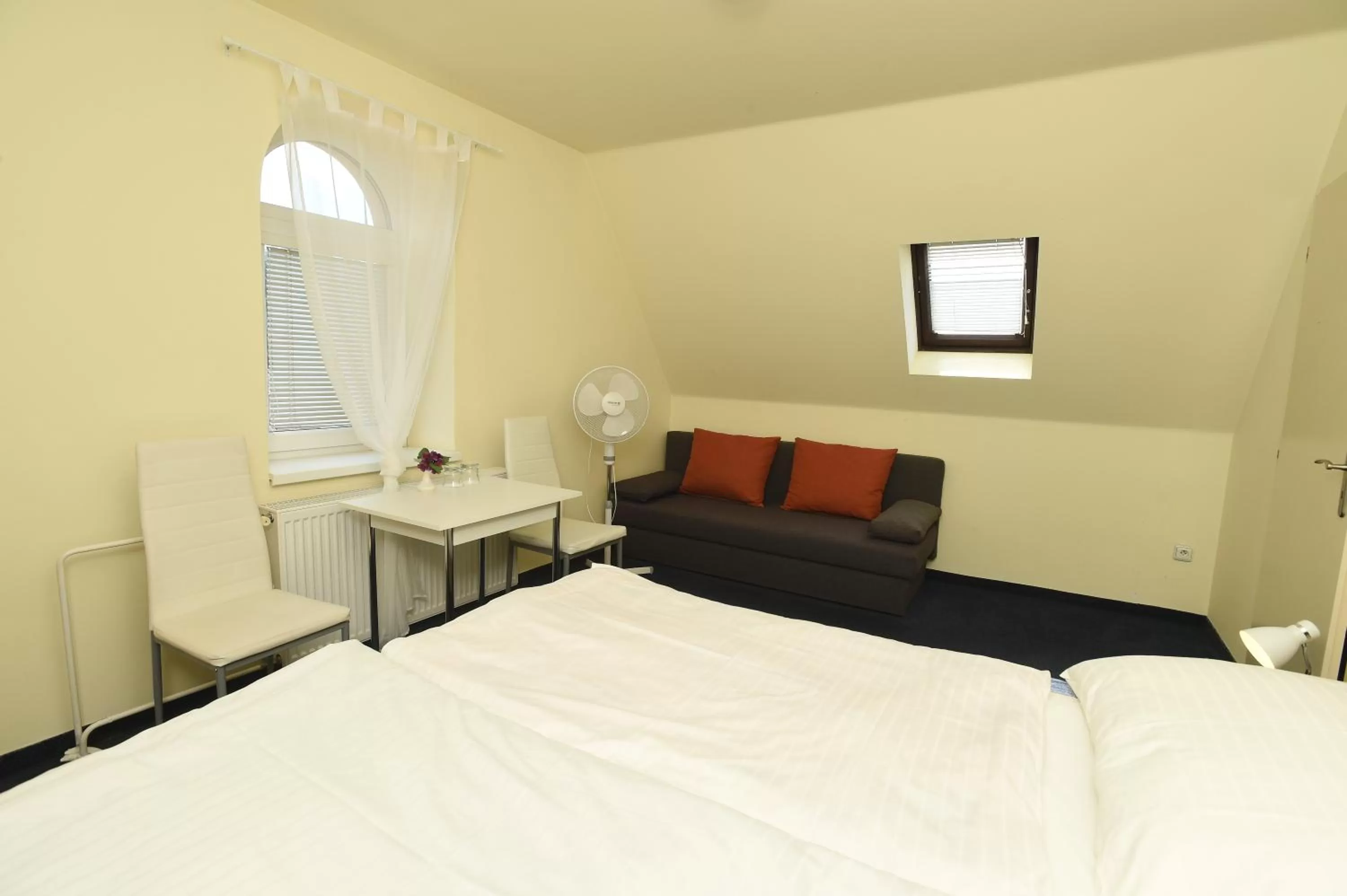 Bed in Hotel U Jezírka