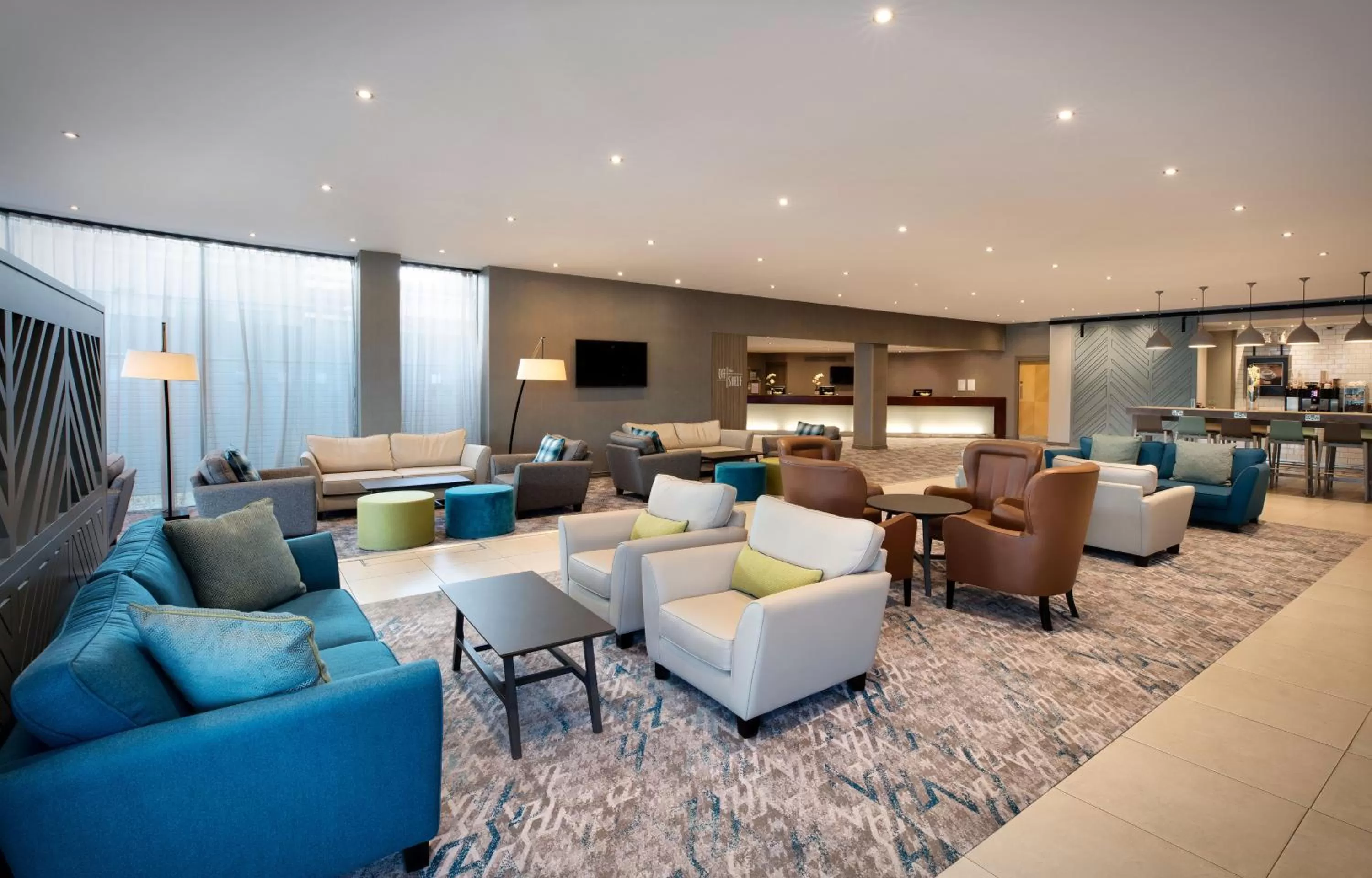 Lobby or reception in Leonardo Royal Hotel Oxford