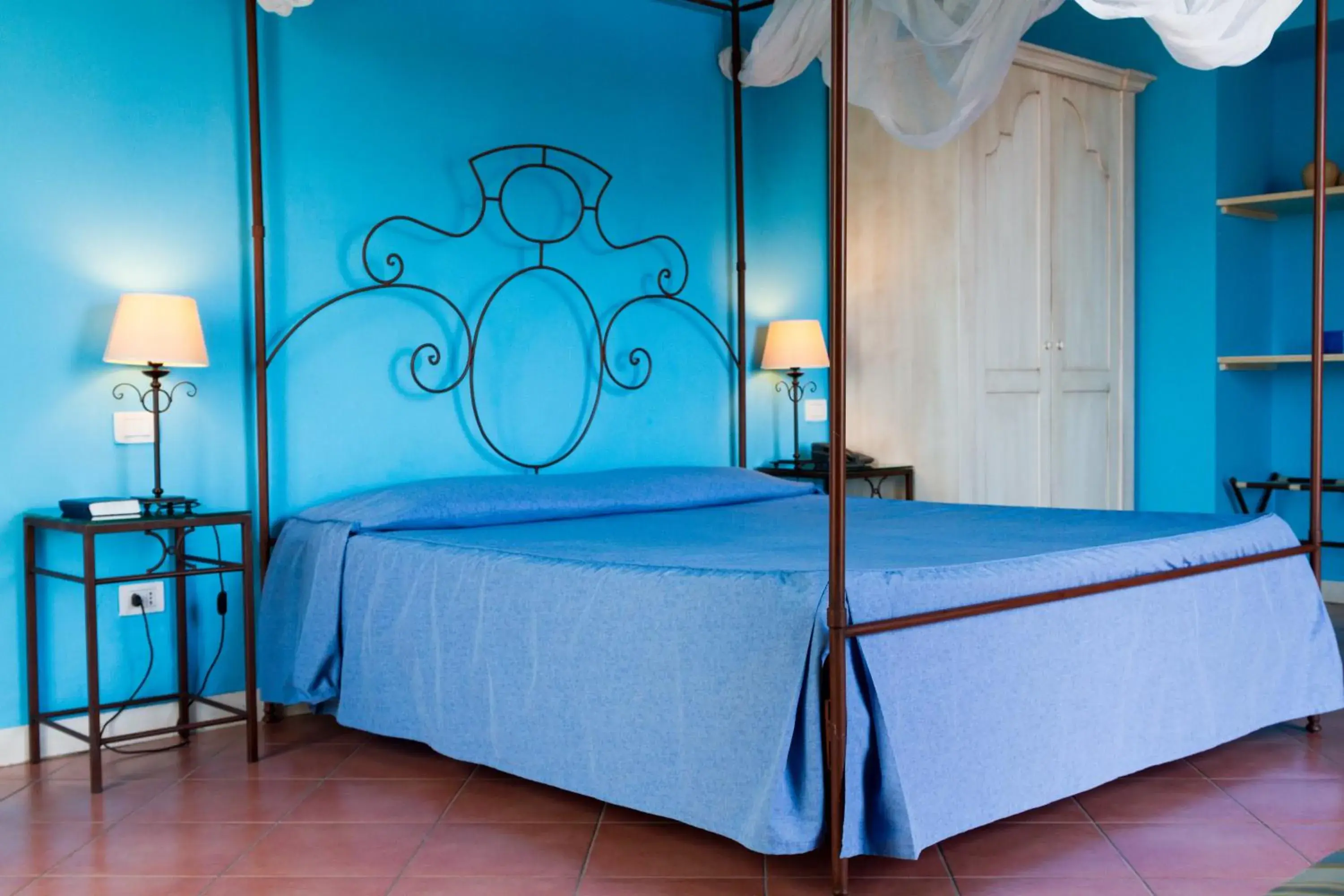 Bed in Etna Hotel