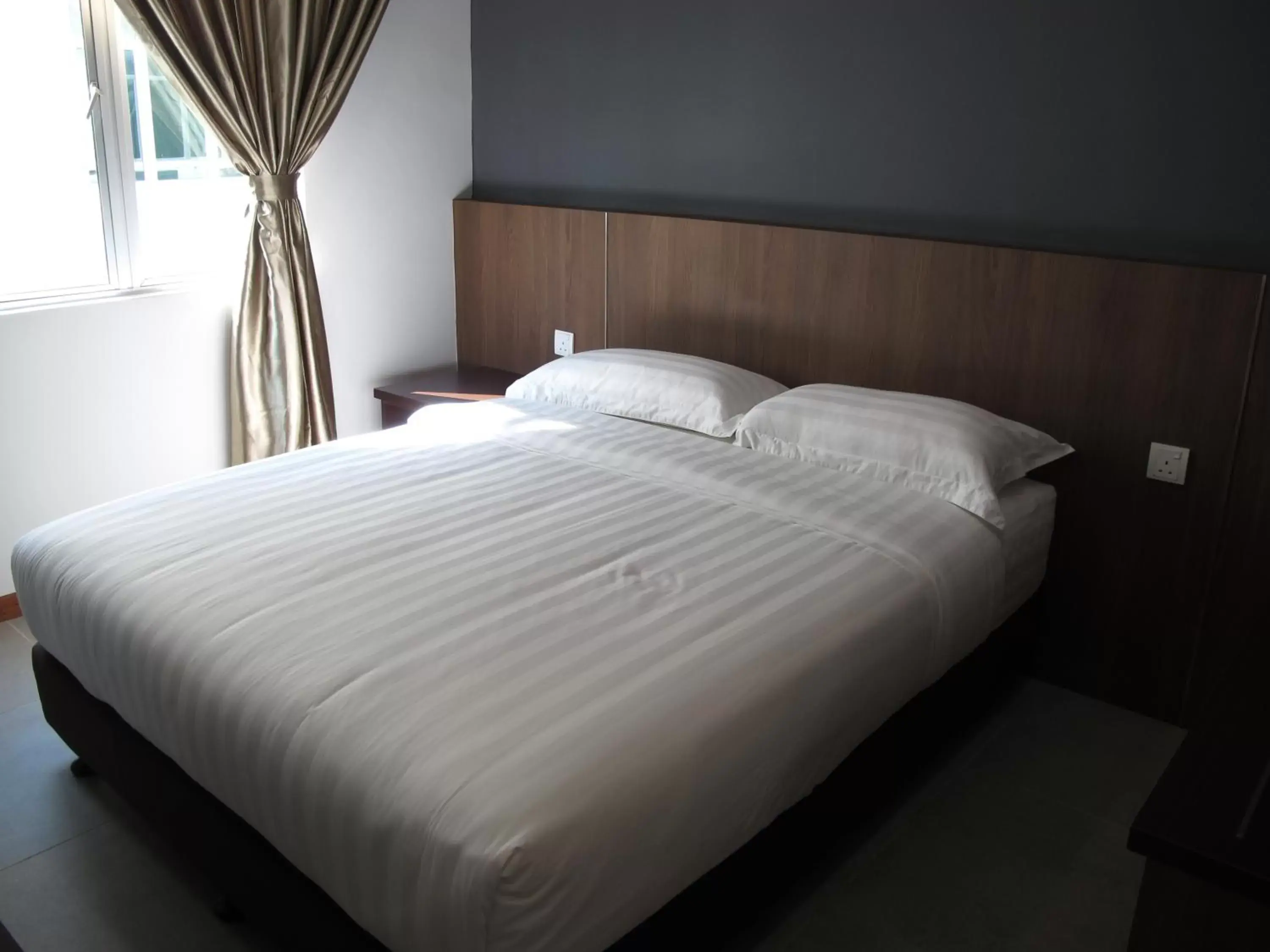 Bed in HOTEL SUKARAMAI