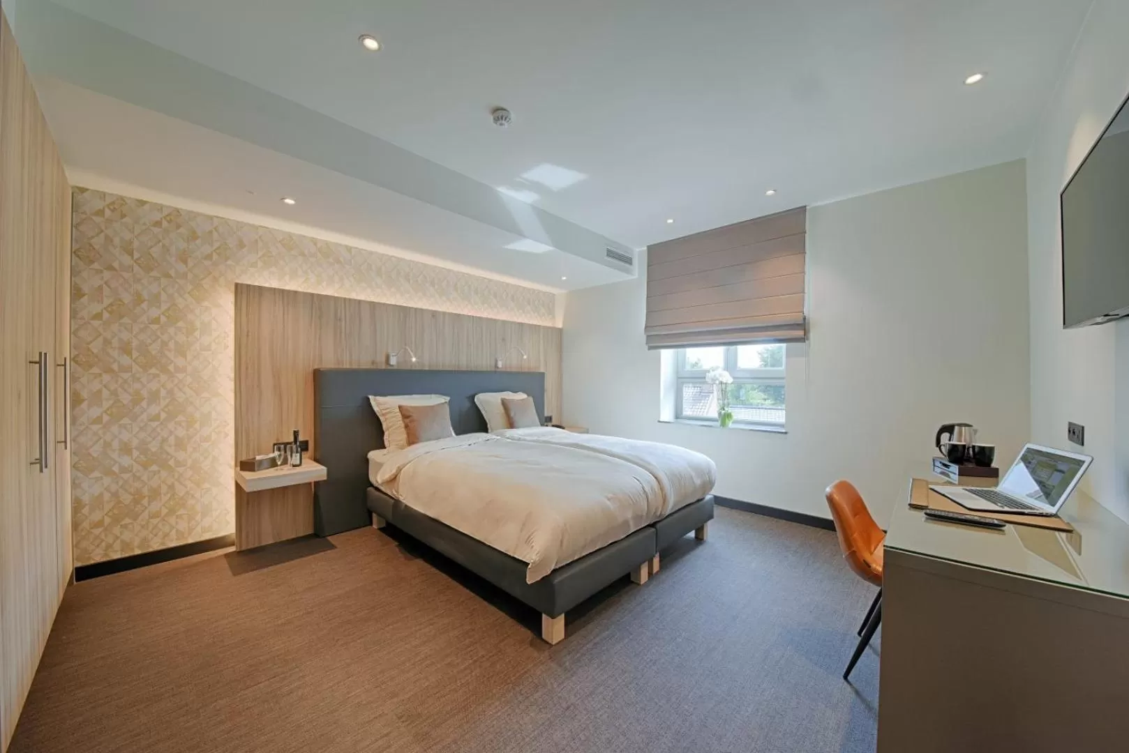 Bed in twee broeders