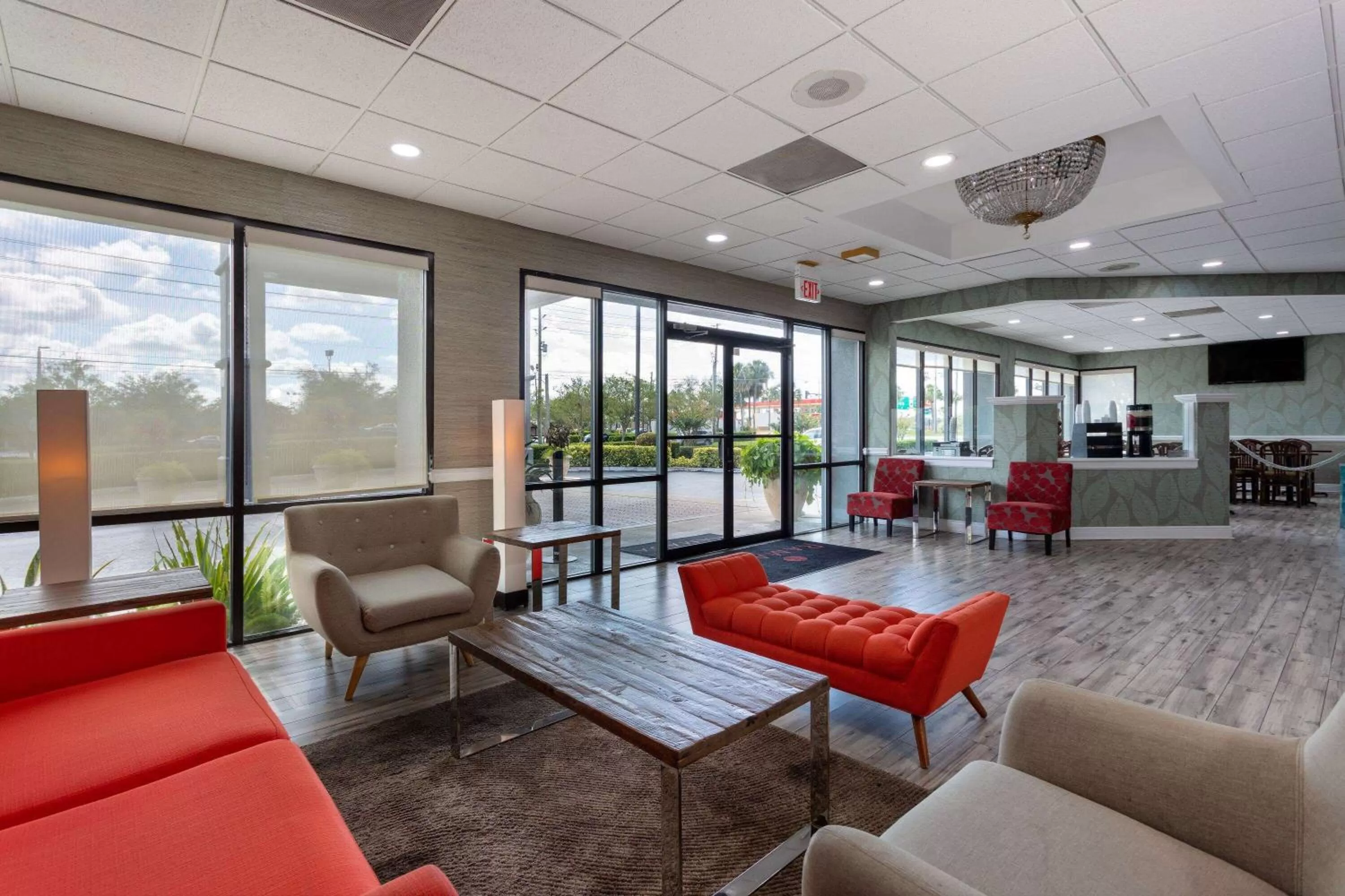 Lobby or reception in Ramada by Wyndham Altamonte Springs Near I-4