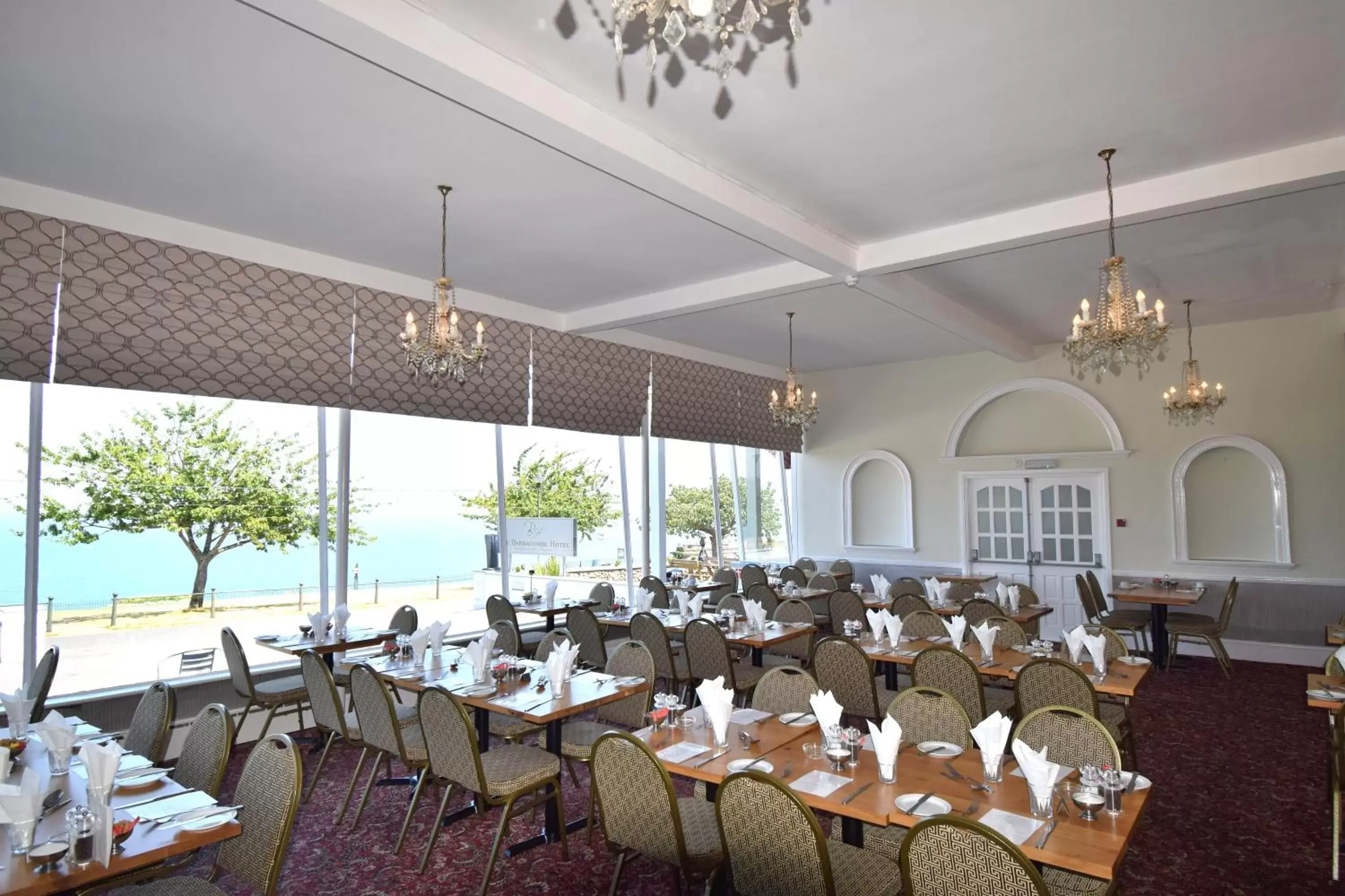 Restaurant/Places to Eat in The Babbacombe Hotel