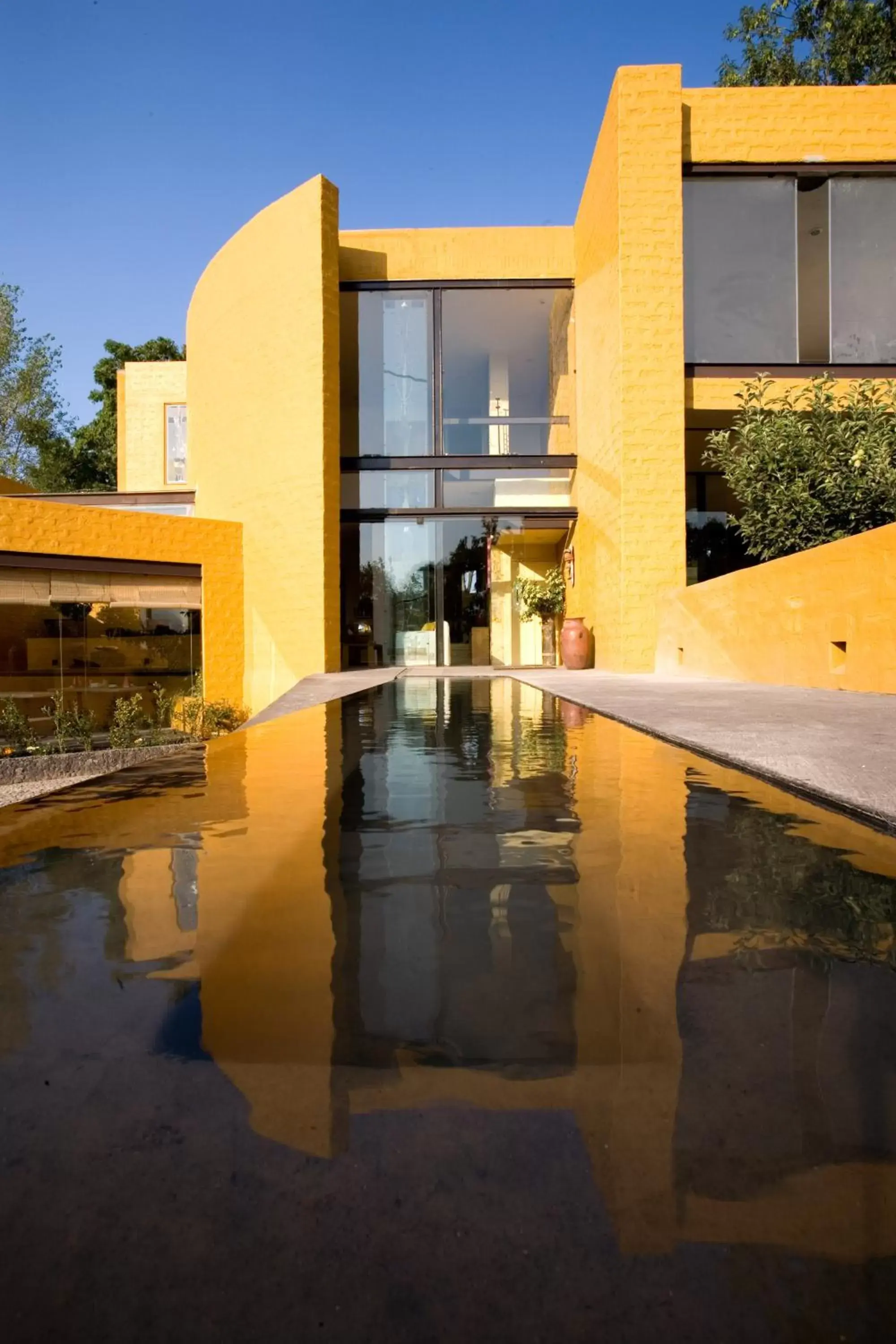 Balcony/Terrace, Swimming Pool in Hotel Casa en el Campo