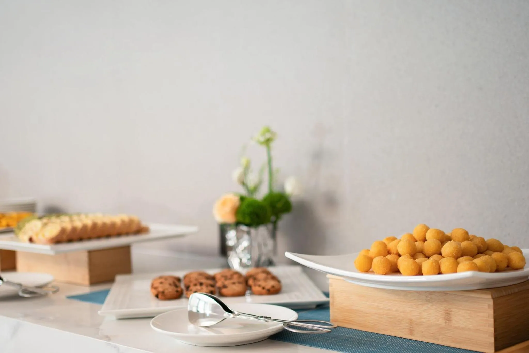 Meeting/conference room in Holiday Inn Express Shantou Chenghai