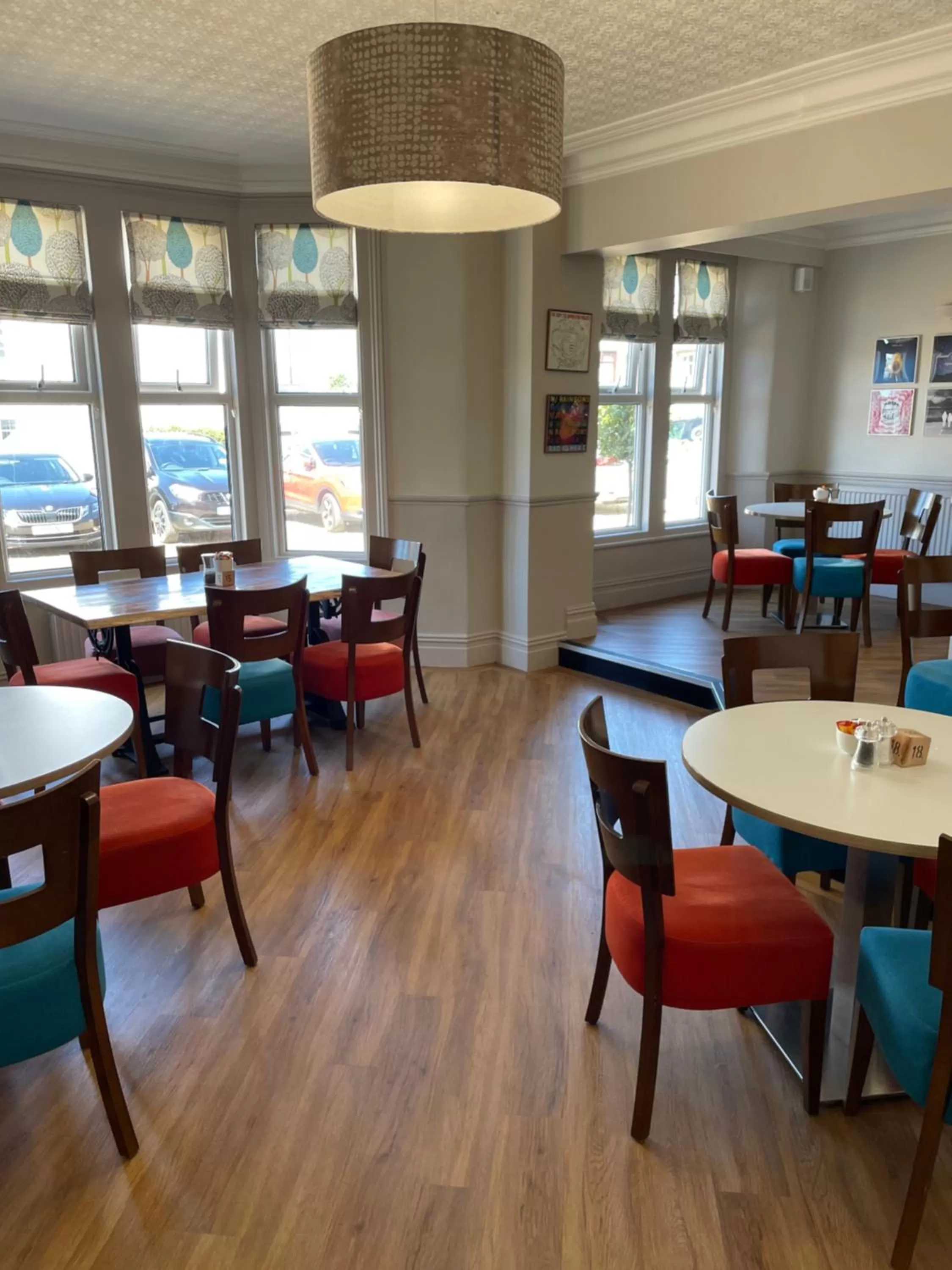 Restaurant/places to eat in Hayward's at the Grasmere