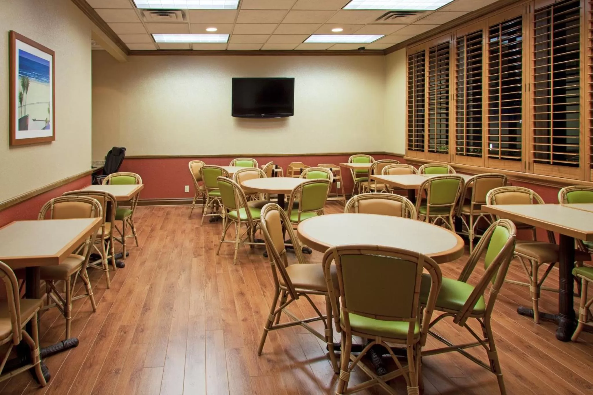 Breakfast in Holiday Inn Express- North Palm Beach and IHG Hotel