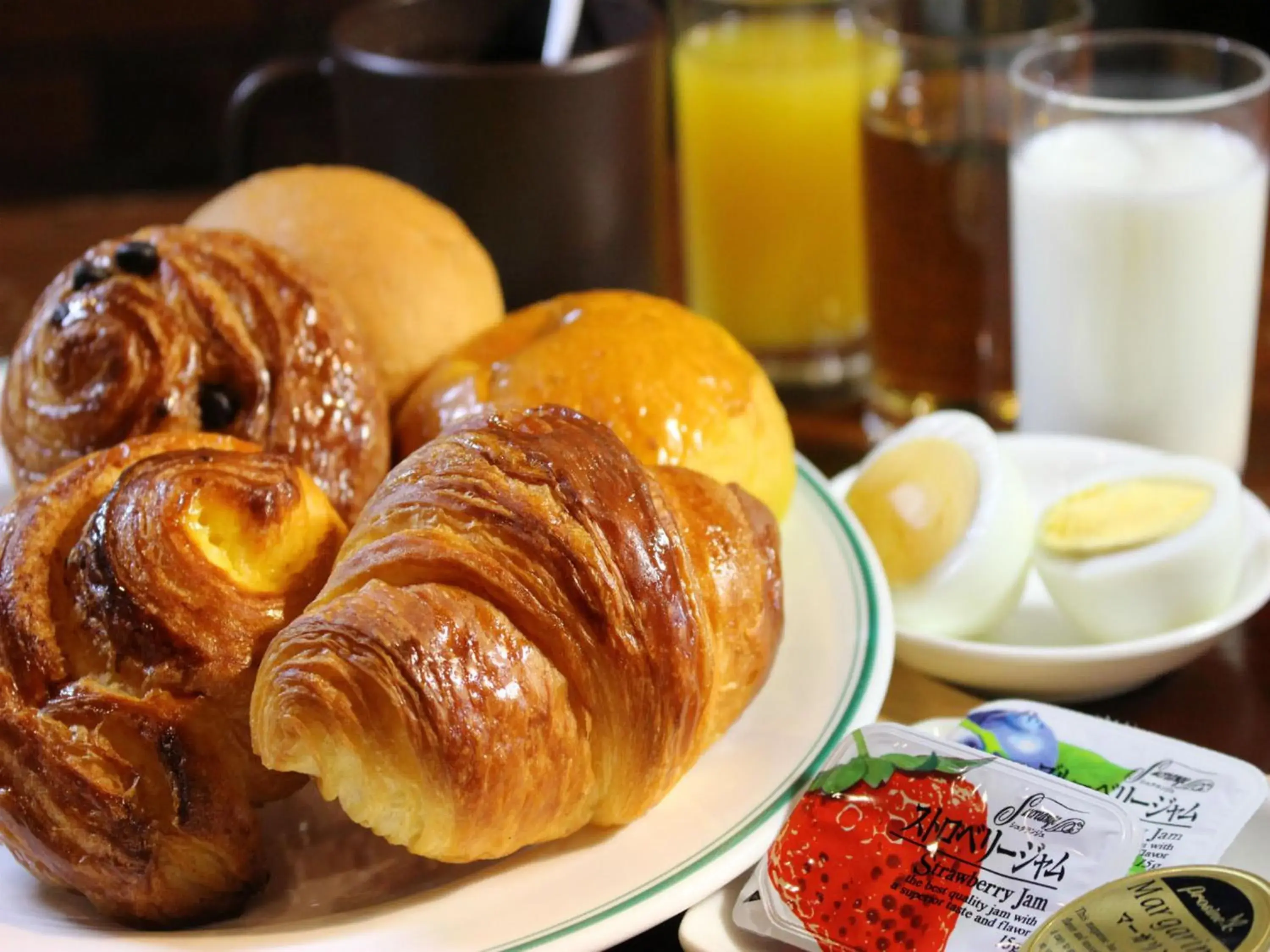 Breakfast in APA Hotel Komatsu