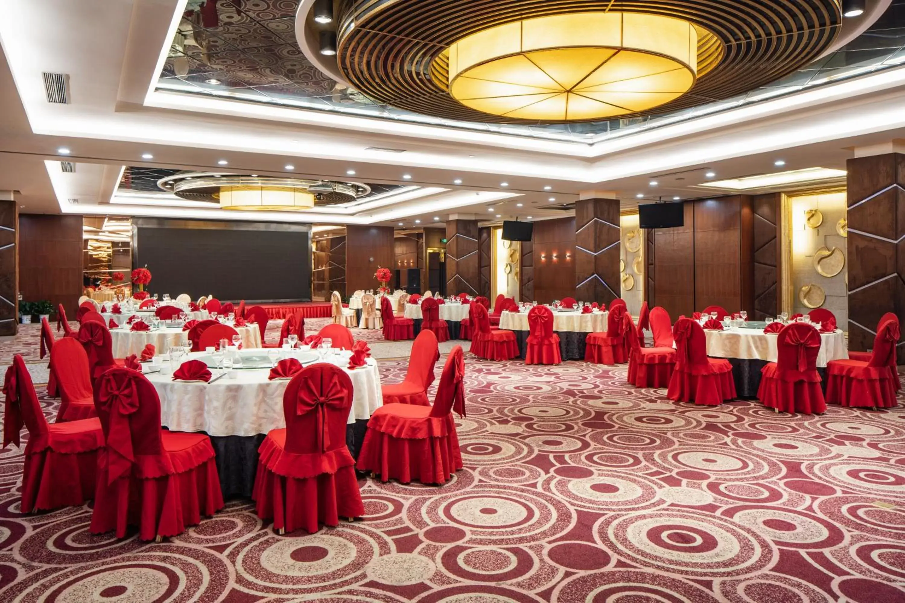 Banquet/Function facilities, Banquet Facilities in Holiday Inn Wuhan Riverside, an IHG Hotel