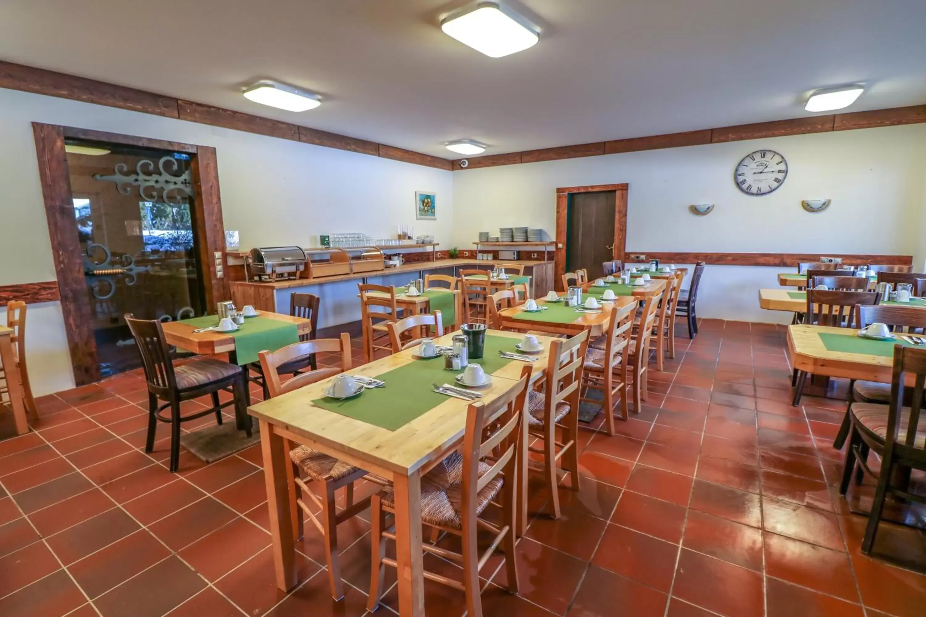 Restaurant/Places to Eat in Hotel Quellenhof